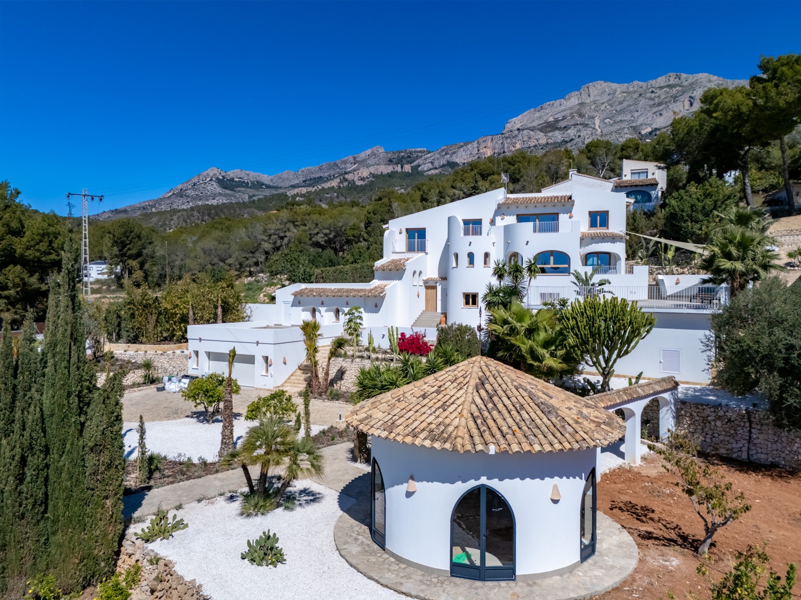 5 Bed, 4 Bath, HouseFor Sale, Altea, Alicante