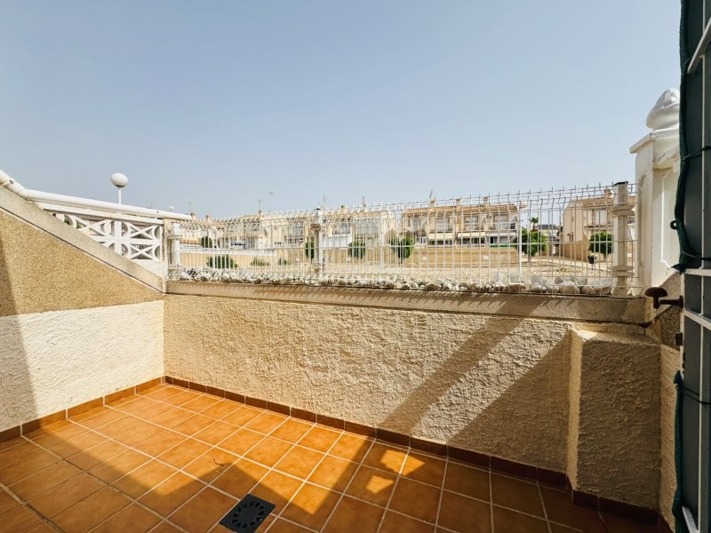 3 Bed, 2 Bath, ApartmentFor Sale, Torrevieja, Alicante