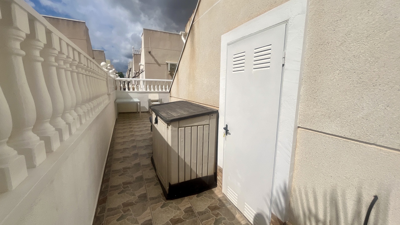 3 Bed, 2 Bath, HouseFor Sale, Algorfa, Alicante