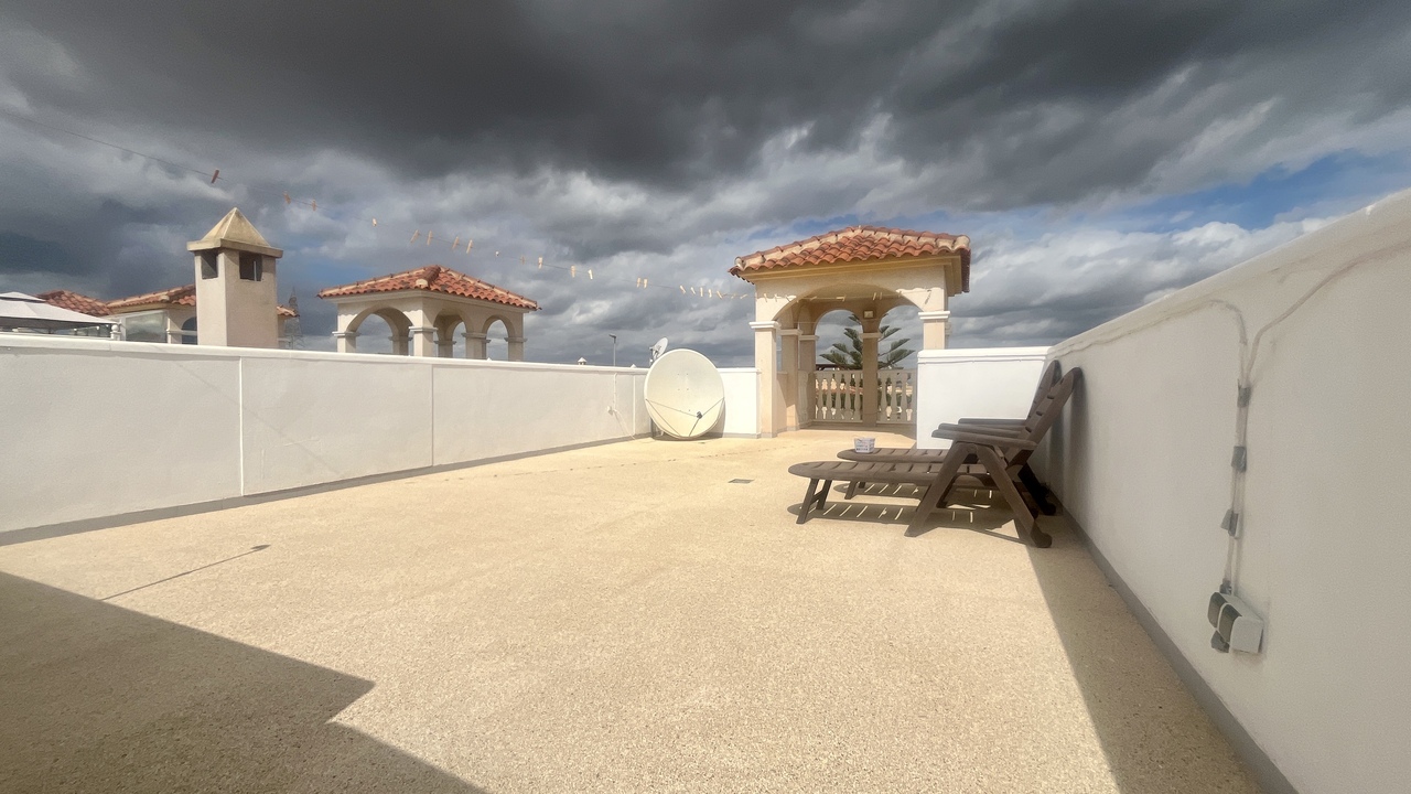 3 Bed, 2 Bath, HouseFor Sale, Algorfa, Alicante