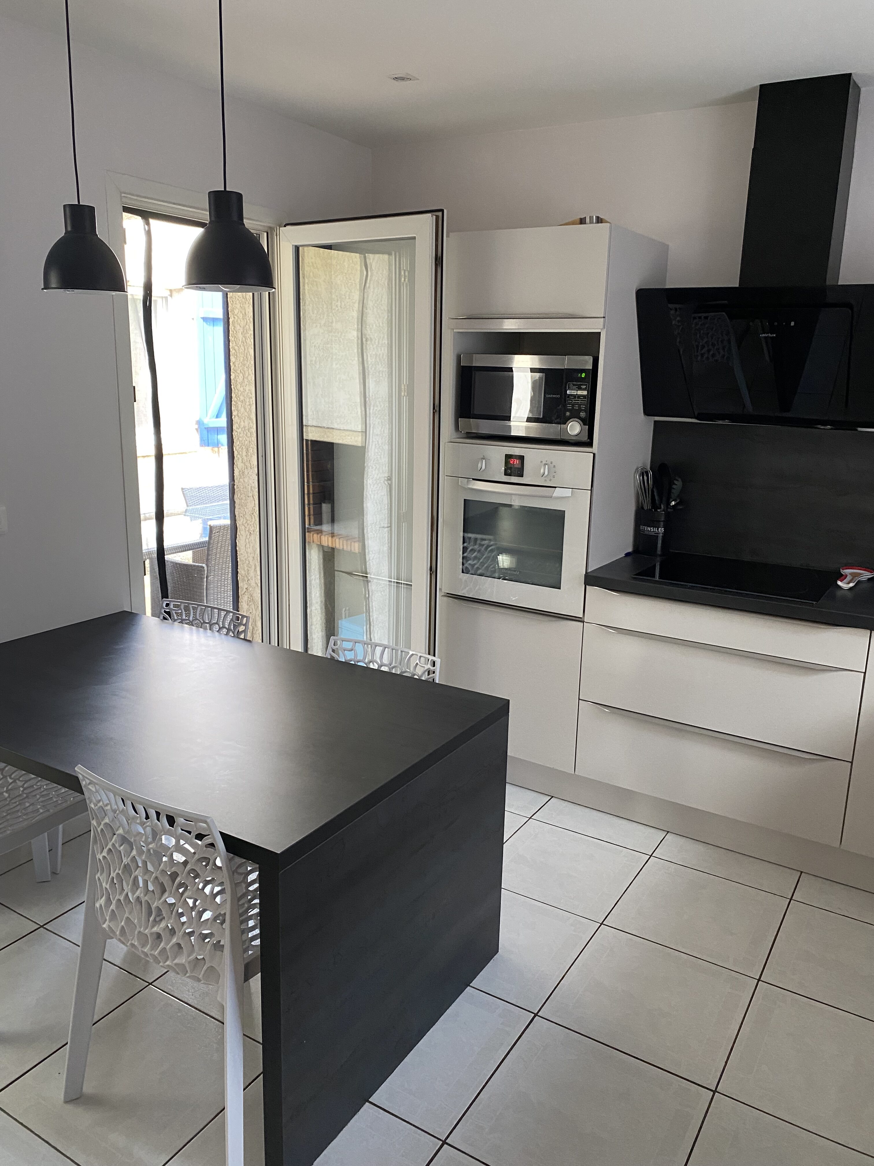 4 Bed, 2 Bath, HouseFor Sale, Murviel Les Beziers, Herault, Languedoc-Roussillon, 34490