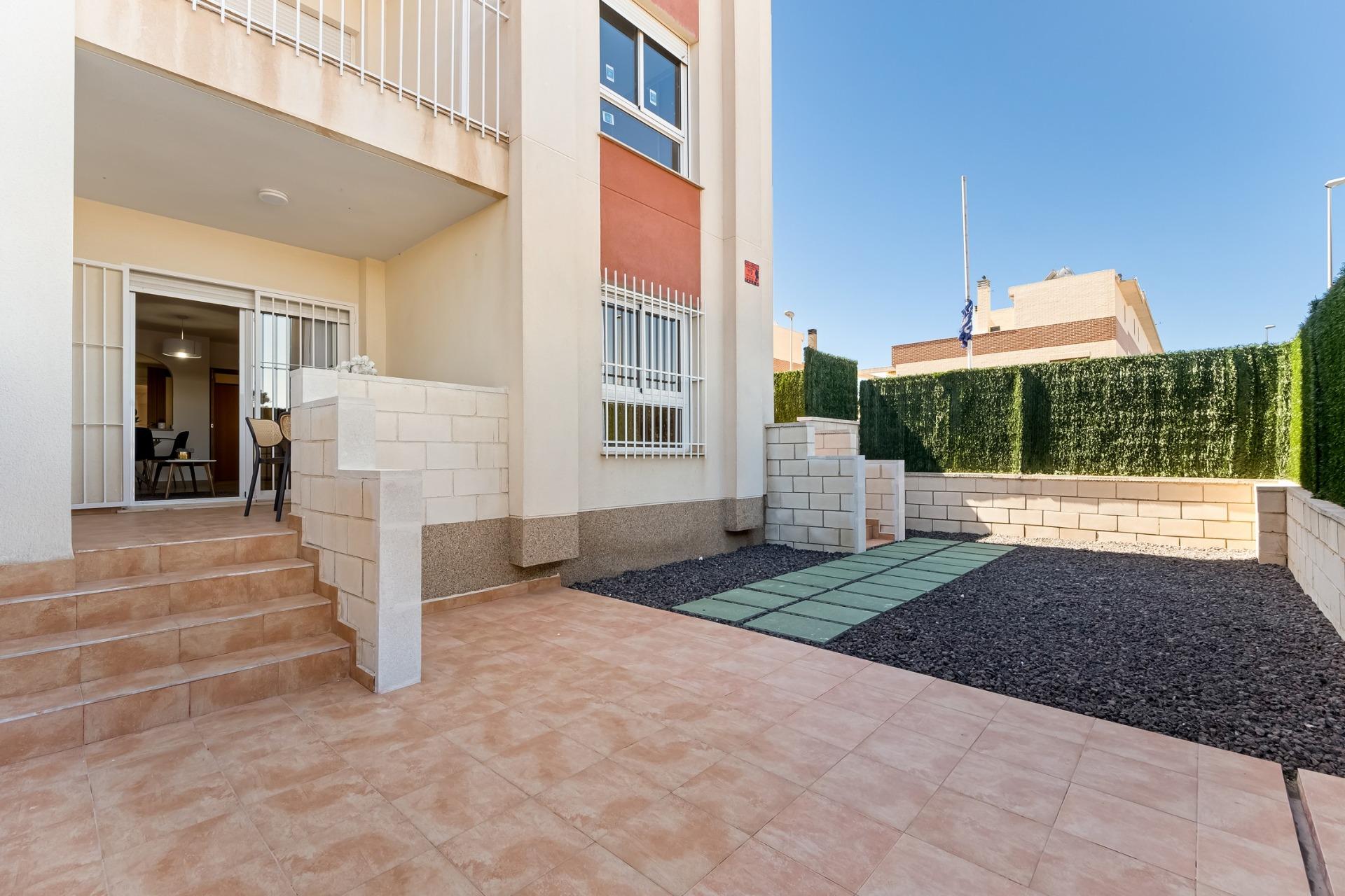 1 Bed, 1 Bath, ApartmentFor Sale, Orihuela Costa, Alicante