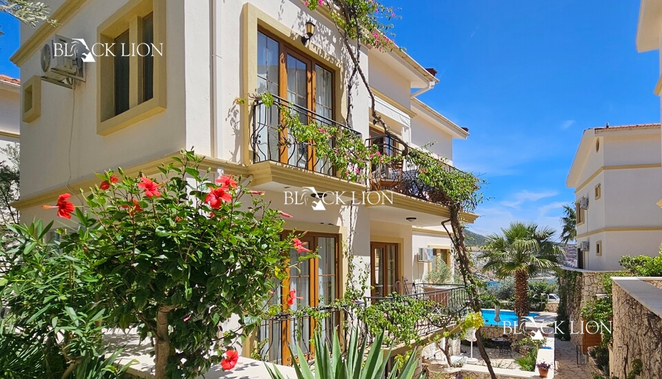 2 Bed, 2 Bath, ApartmentFor Sale, Ortaalan, Kalkan, Antalya