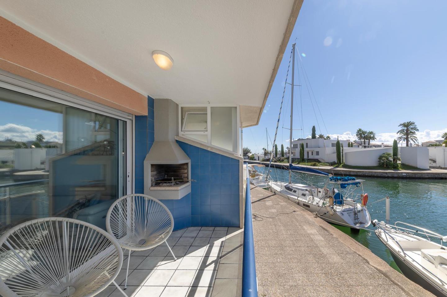 2 Bed, 2 Bath, ApartmentFor Sale, Empuriabrava, Girona, 17487 2 Bed, 2 Bath, ApartmentFor Sale, Empuriabrava, Girona, 17487