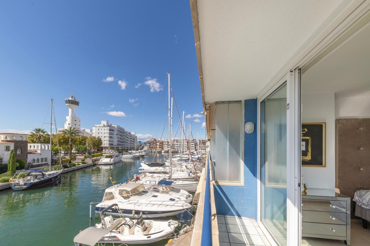 2 Bed, 2 Bath, ApartmentFor Sale, Empuriabrava, Girona, 17487 2 Bed, 2 Bath, ApartmentFor Sale, Empuriabrava, Girona, 17487