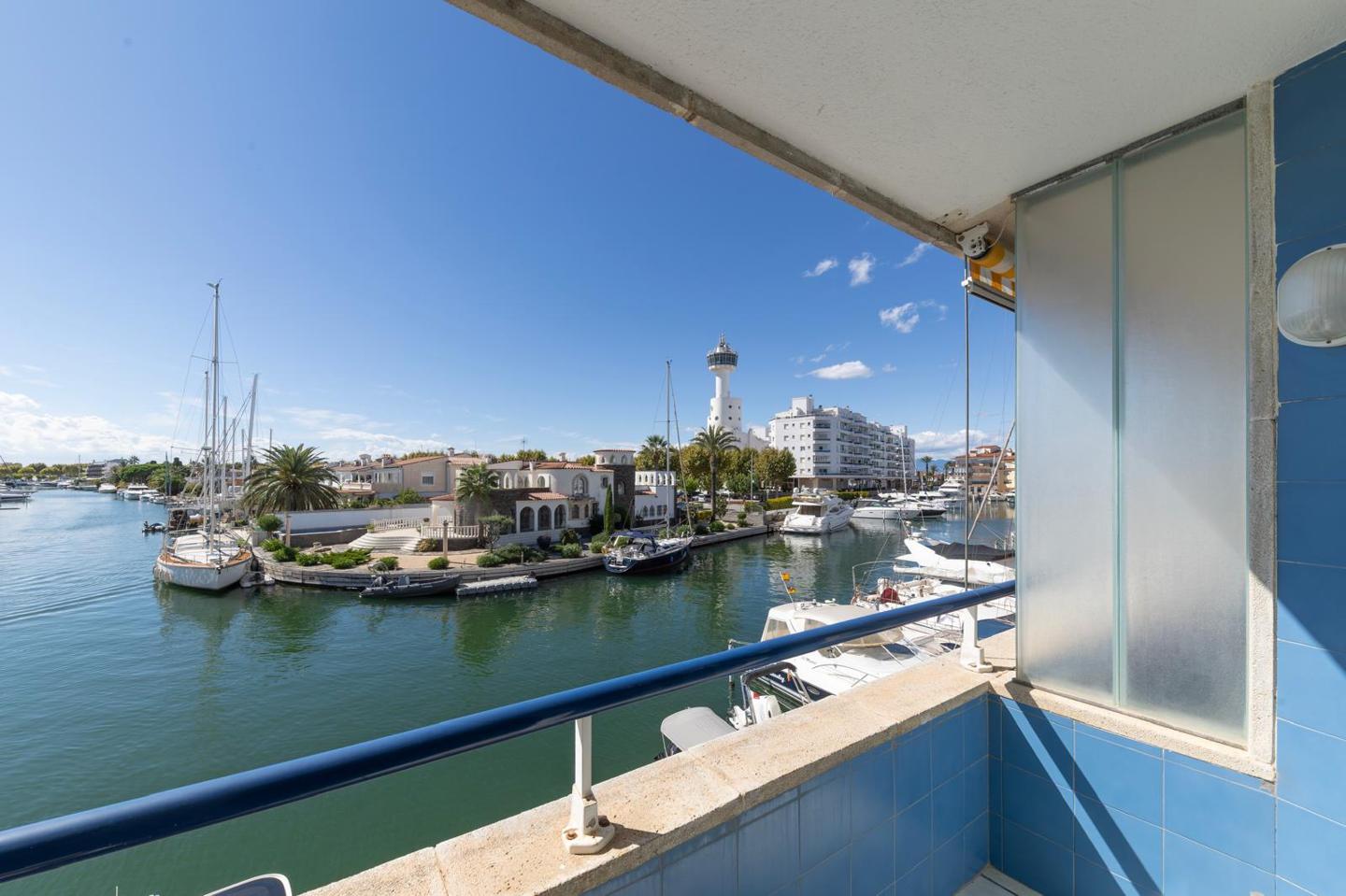 2 Bed, 2 Bath, ApartmentFor Sale, Empuriabrava, Girona, 17487 2 Bed, 2 Bath, ApartmentFor Sale, Empuriabrava, Girona, 17487