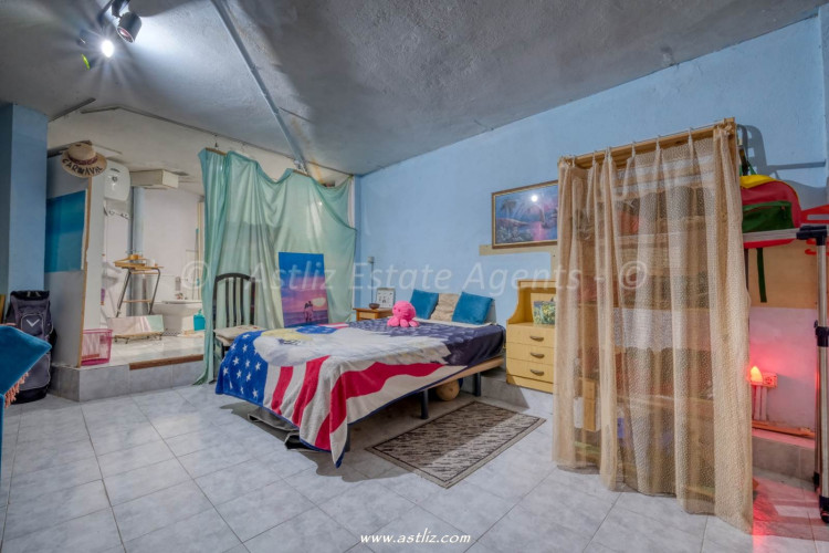 Commercial Property, For Sale