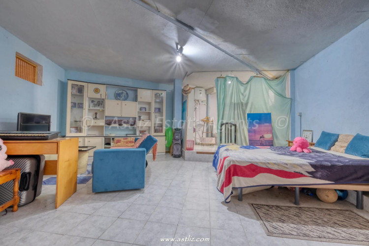 Commercial Property, For Sale