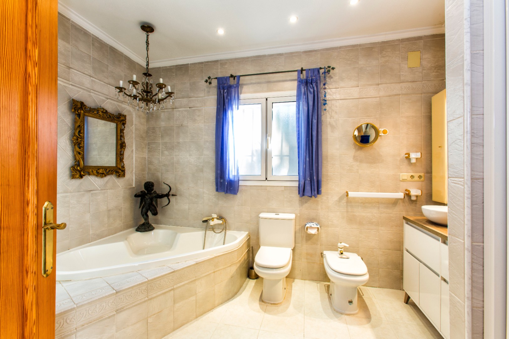 4 Bed, 2 Bath, HouseFor Sale, Benissa, Alicante