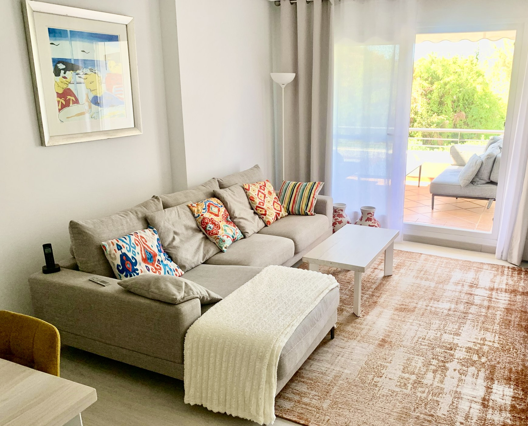 3 Bed, 2 Bath, ApartmentFor Sale, Benahavis, Malaga