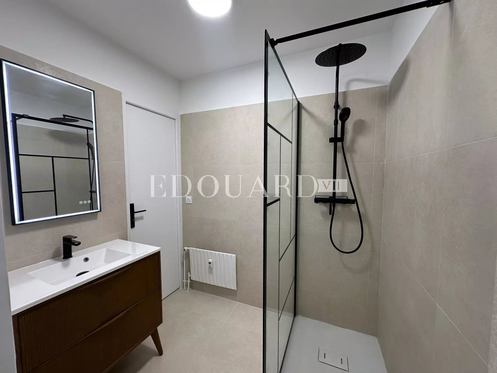 1 Bath, ApartmentFor Sale, Roquebrune-Cap-Martin, Alpes-Maritimes