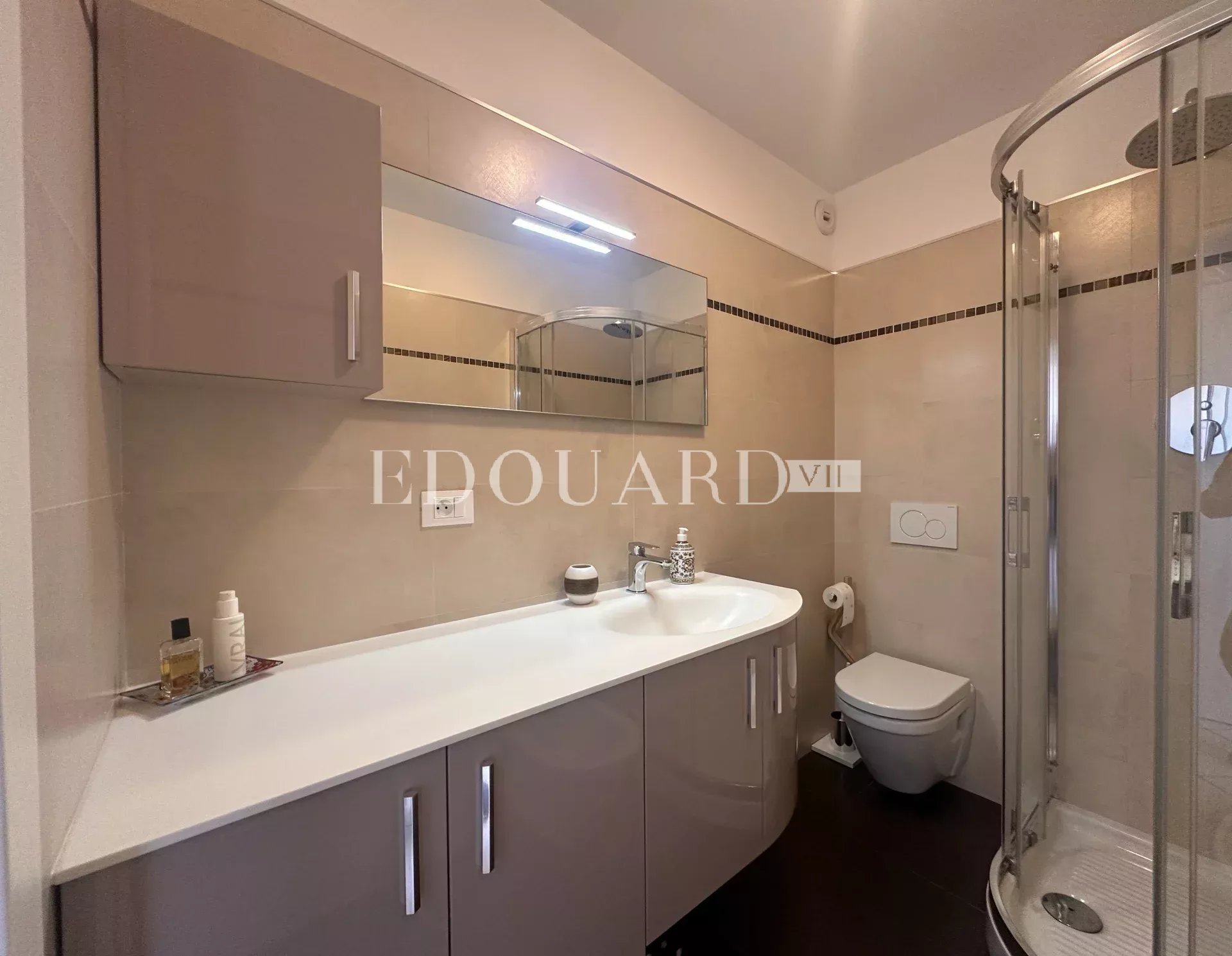 1 Bed, 1 Bath, ApartmentFor Sale, Roquebrune-Cap-Martin, Alpes-Maritimes