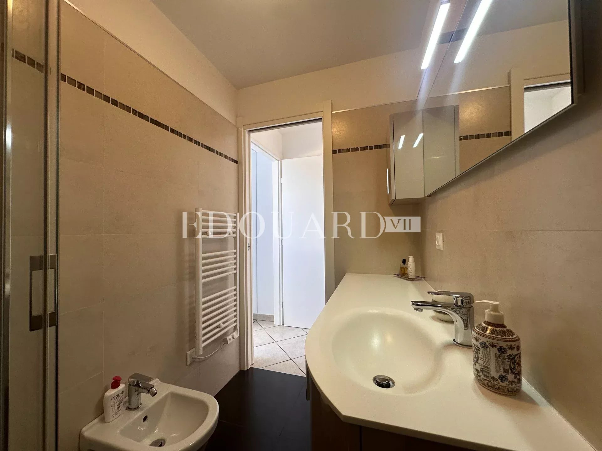 1 Bed, 1 Bath, ApartmentFor Sale, Roquebrune-Cap-Martin, Alpes-Maritimes