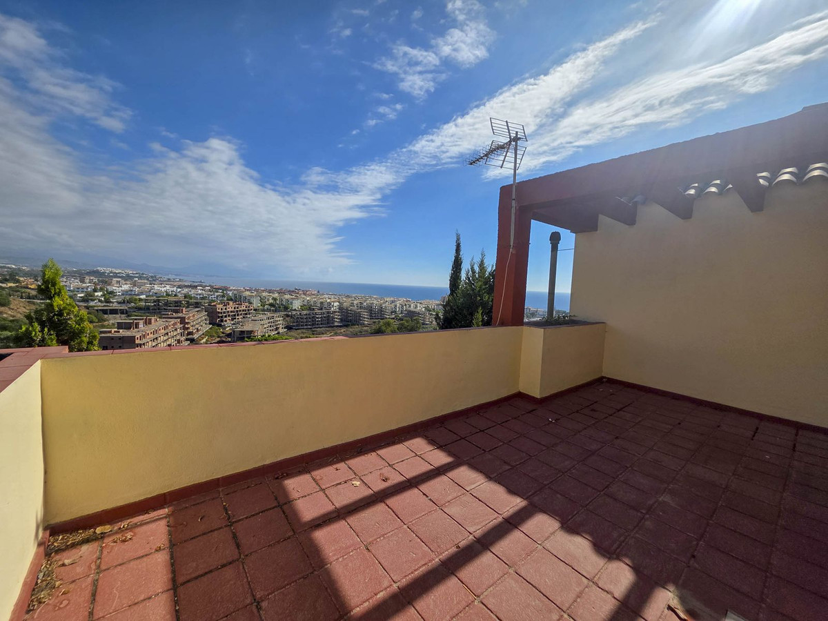3 Bed, 2 Bath, ApartmentFor Sale, La Duquesa, Malaga 3 Bed, 2 Bath, ApartmentFor Sale, La Duquesa, Malaga