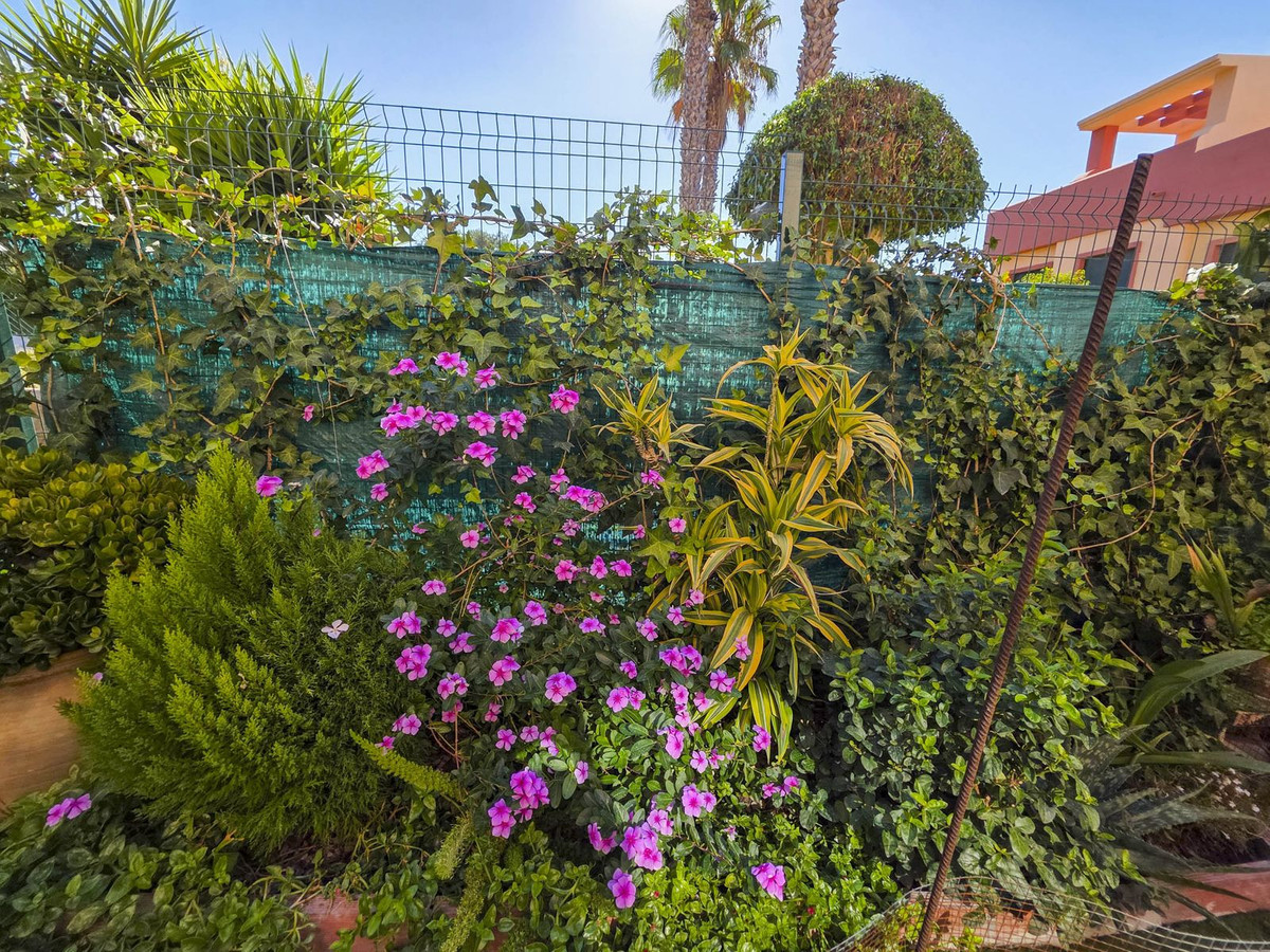 3 Bed, 2 Bath, HouseFor Sale, La Duquesa, Malaga