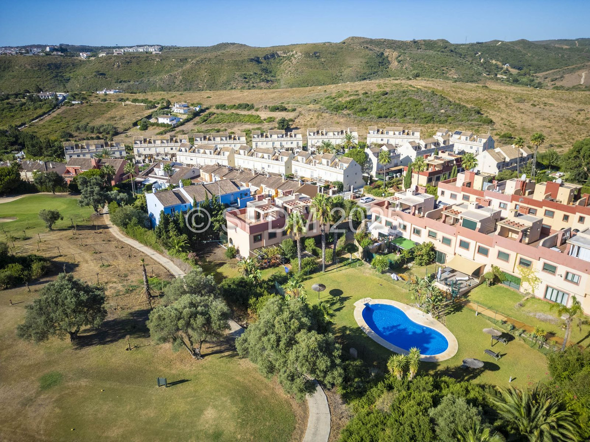 3 Bed, 2 Bath, HouseFor Sale, La Duquesa, Malaga