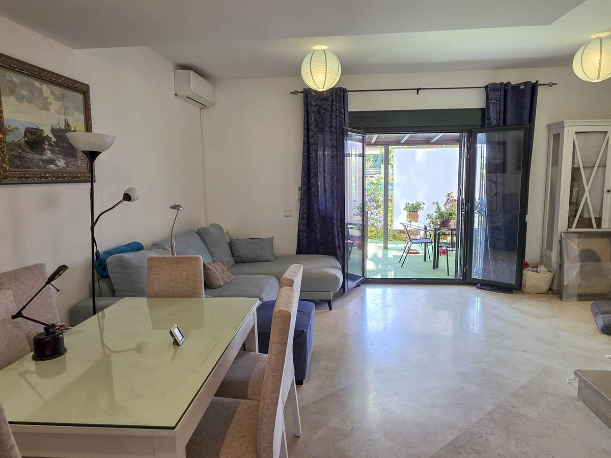 3 Bed, 2 Bath, HouseFor Sale, La Duquesa, Malaga