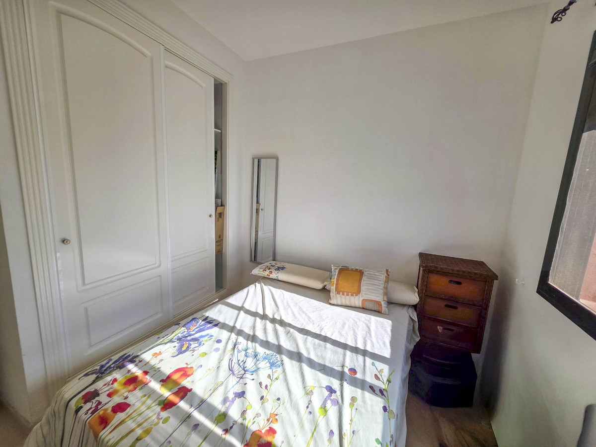 3 Bed, 2 Bath, HouseFor Sale, La Duquesa, Malaga