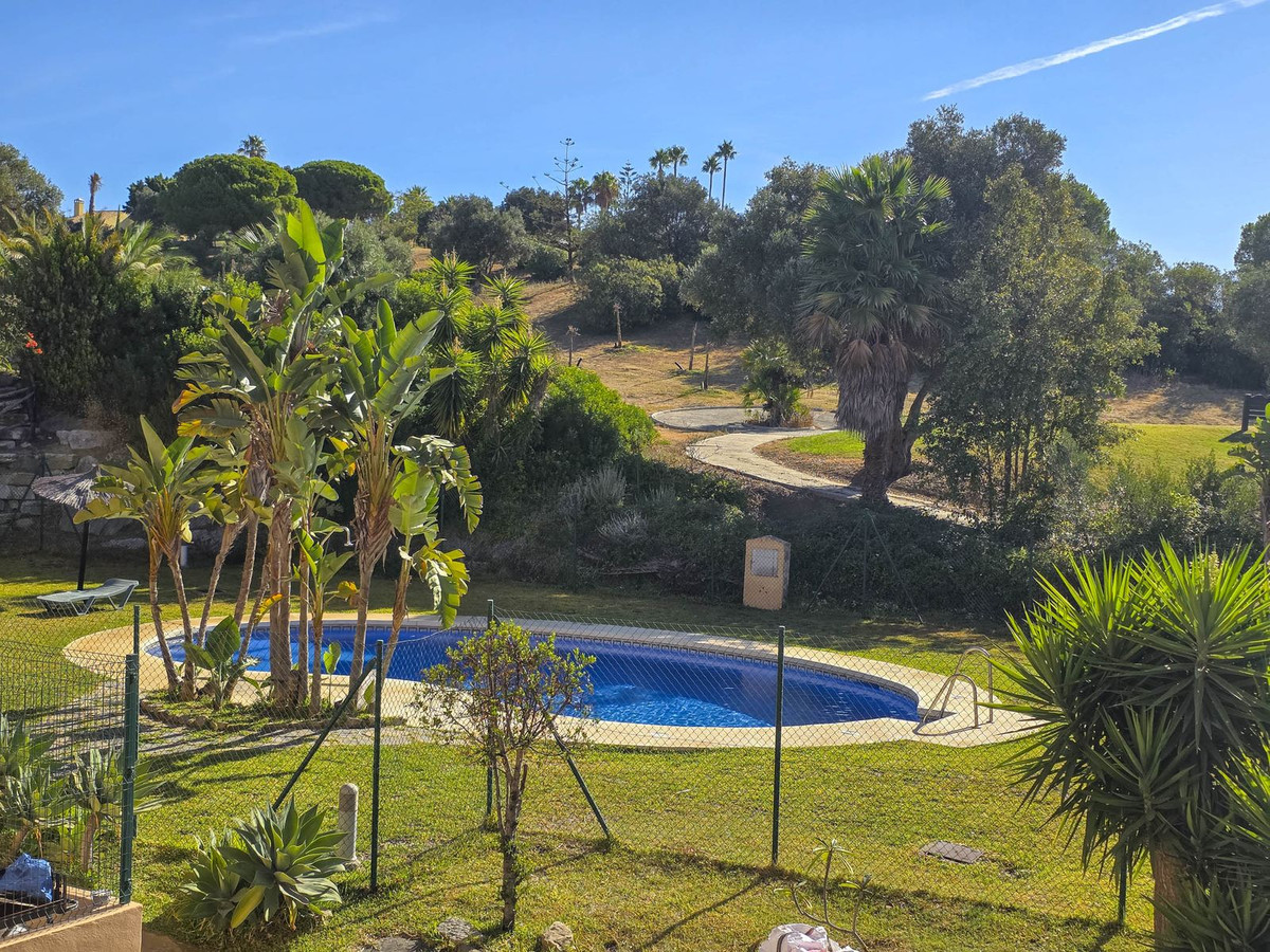 3 Bed, 2 Bath, HouseFor Sale, La Duquesa, Malaga