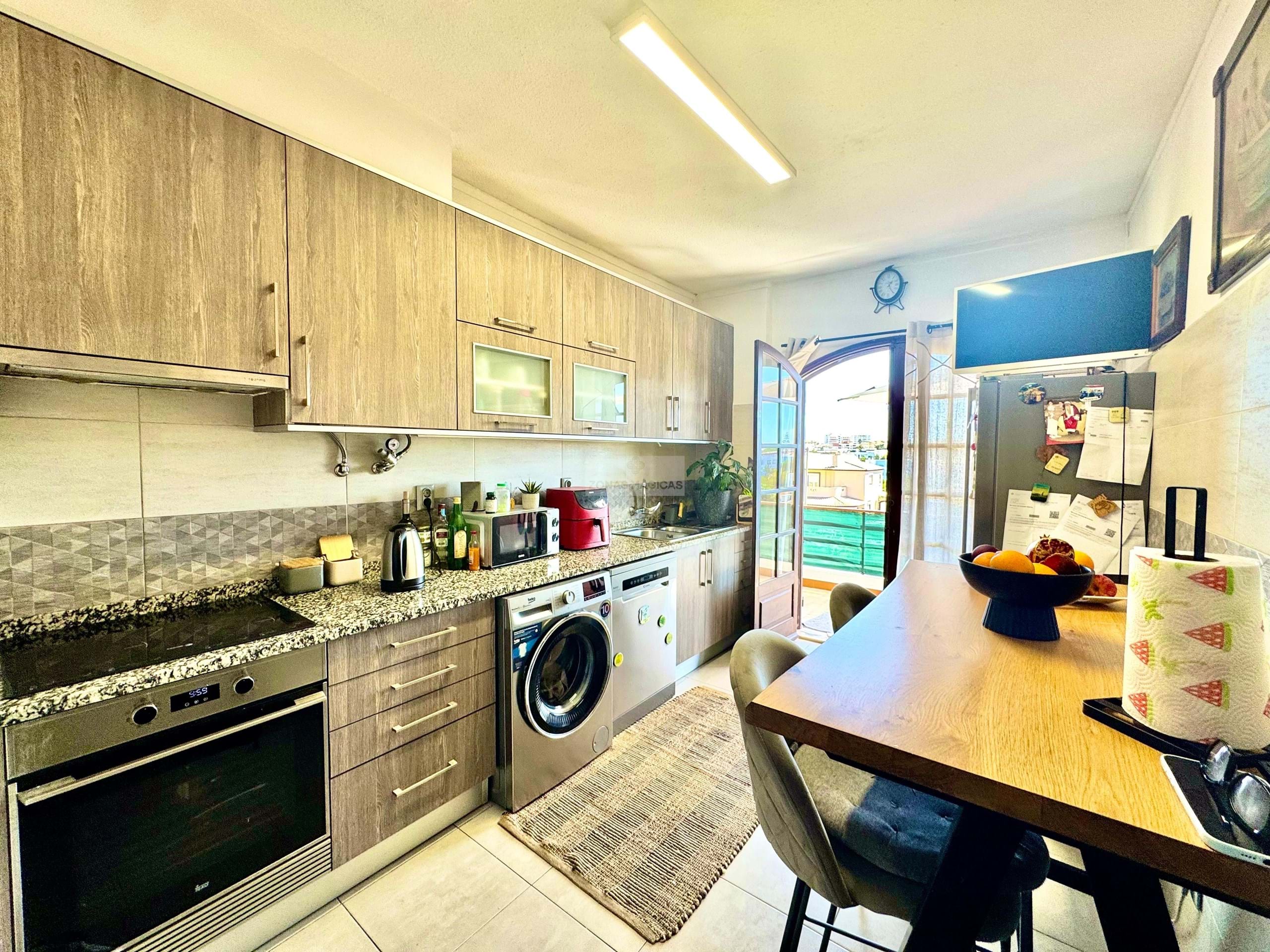 2 Bed, 1 Bath, ApartmentFor Sale, Lagos, Faro