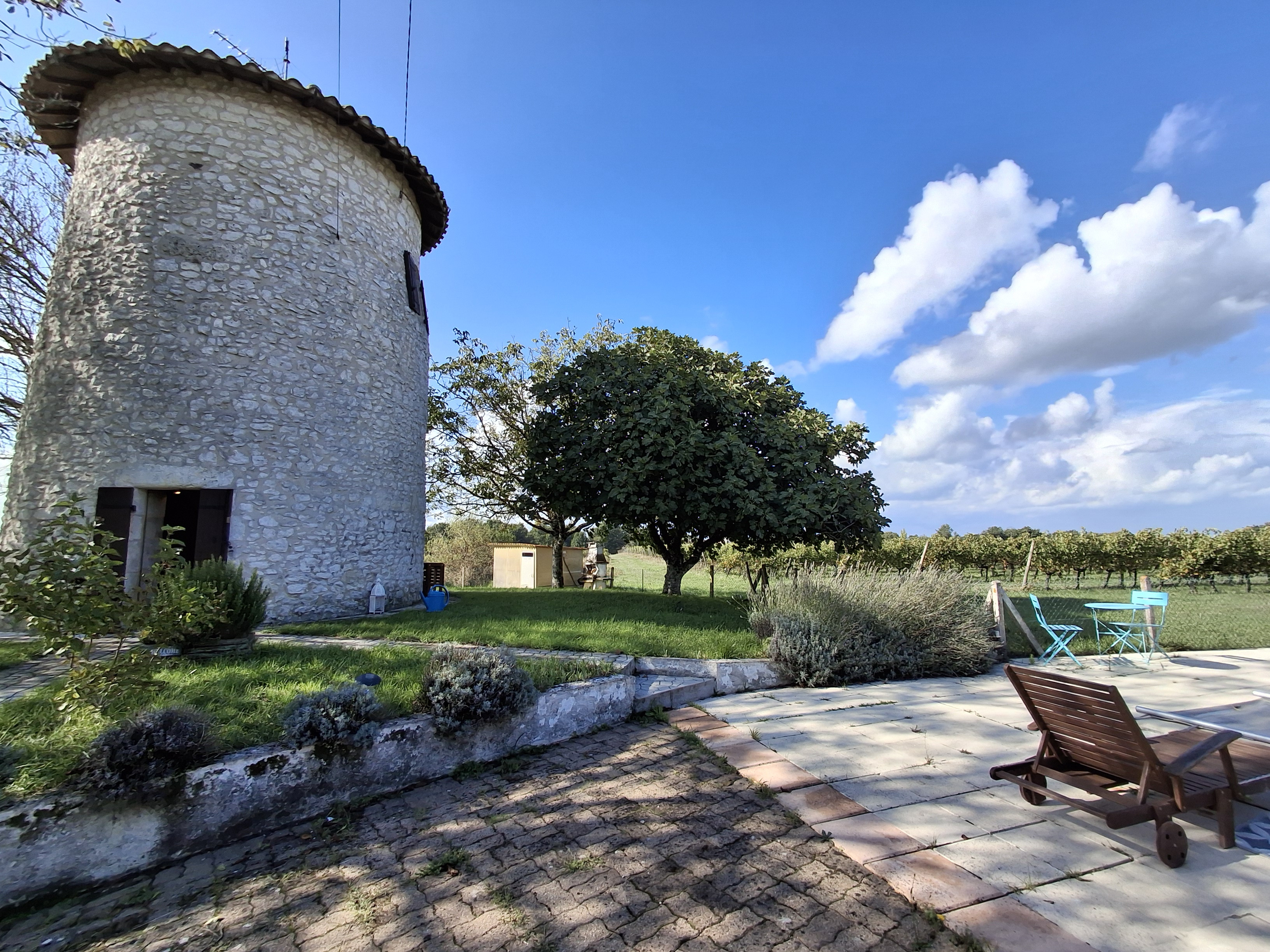 1 Bed, 1 Bath, HouseFor Sale, Loubes bernac, Lot-et-Garonne, Aquitaine, 47120