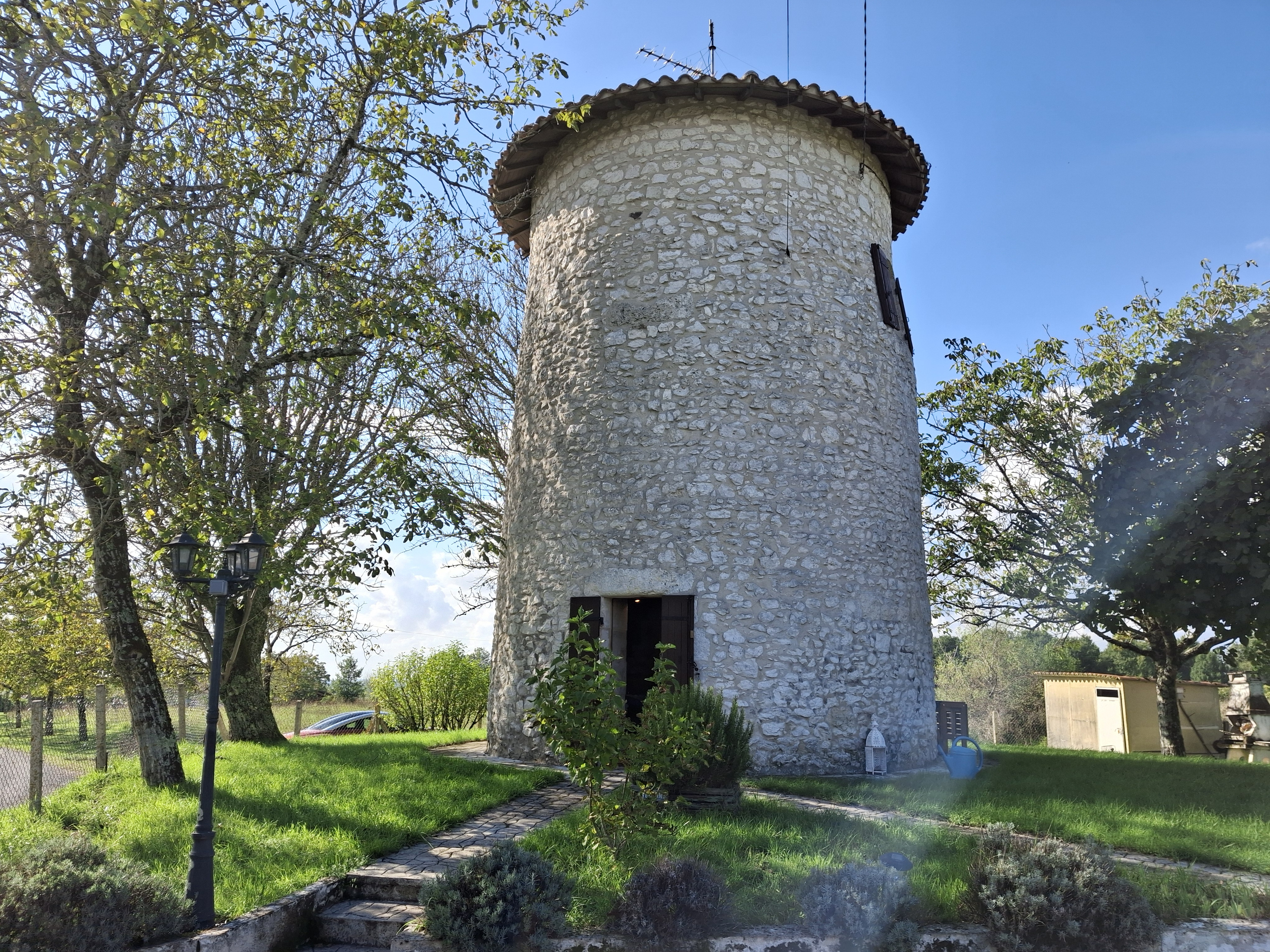 1 Bed, 1 Bath, HouseFor Sale, Loubes bernac, Lot-et-Garonne, Aquitaine, 47120