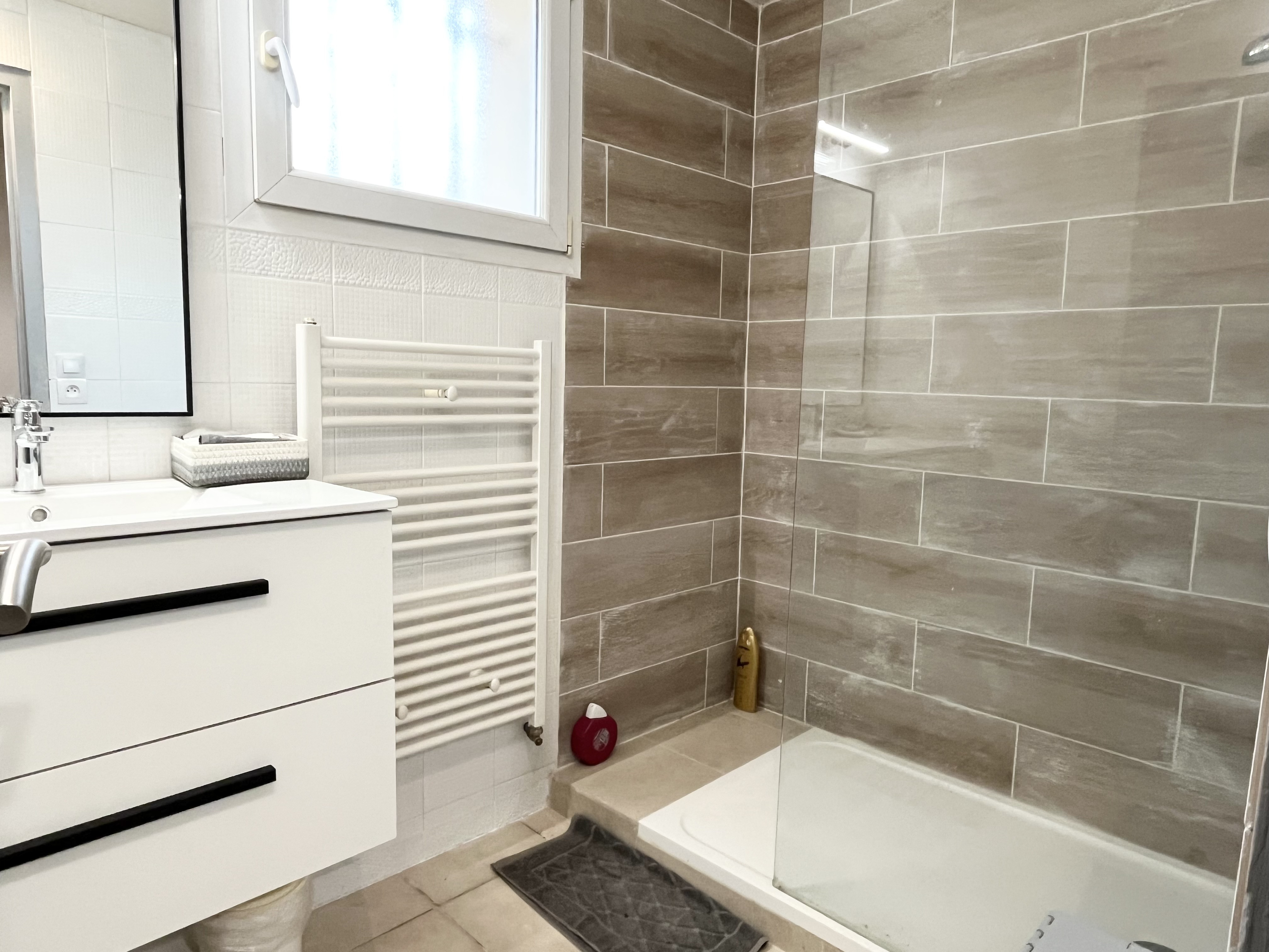 4 Bed, 2 Bath, HouseFor Sale, Bergerac, Dordogne, Aquitaine, 24100