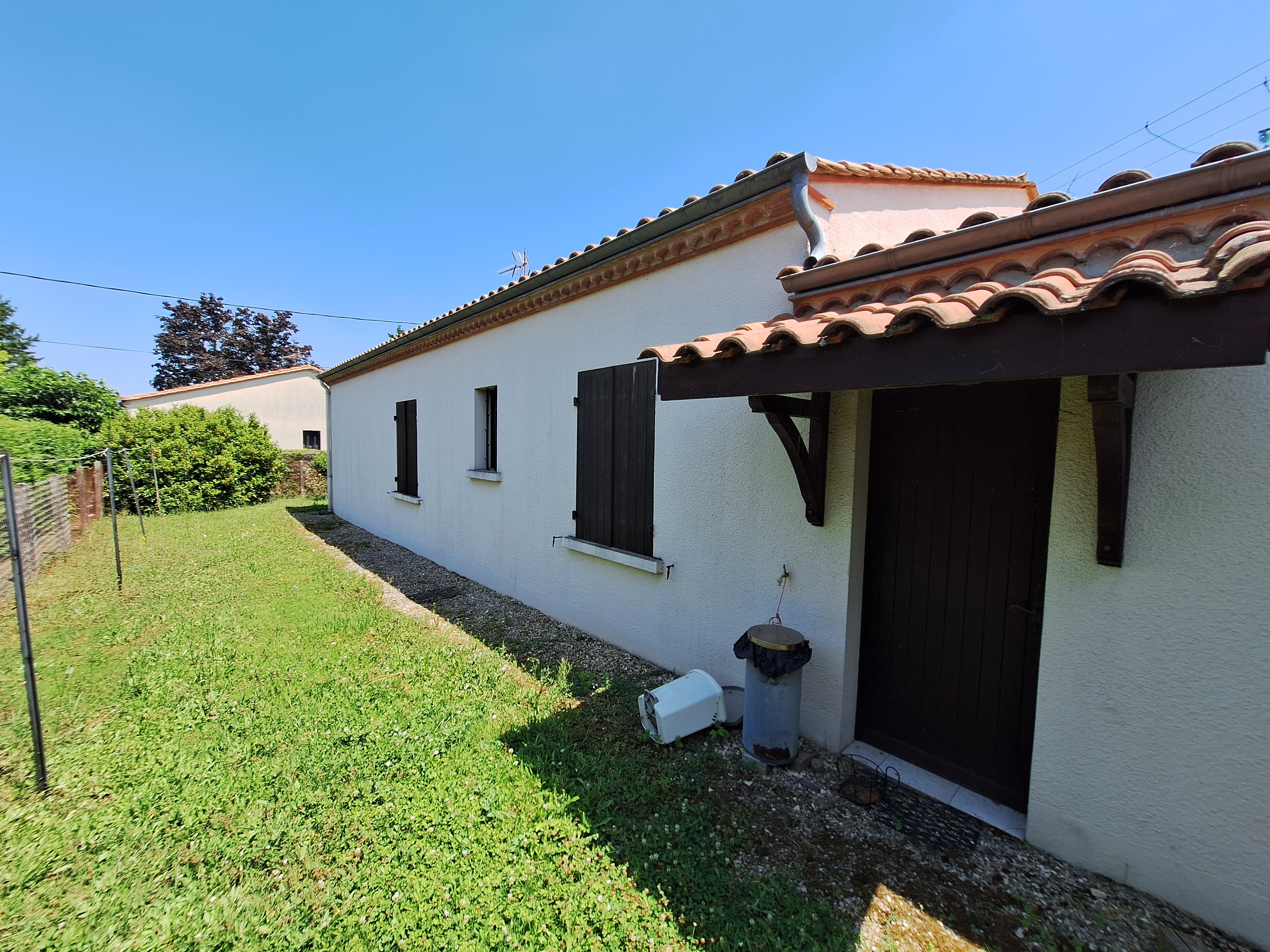 3 Bed, 2 Bath, HouseFor Sale, Villereal, Lot-et-Garonne, Aquitaine, 47210