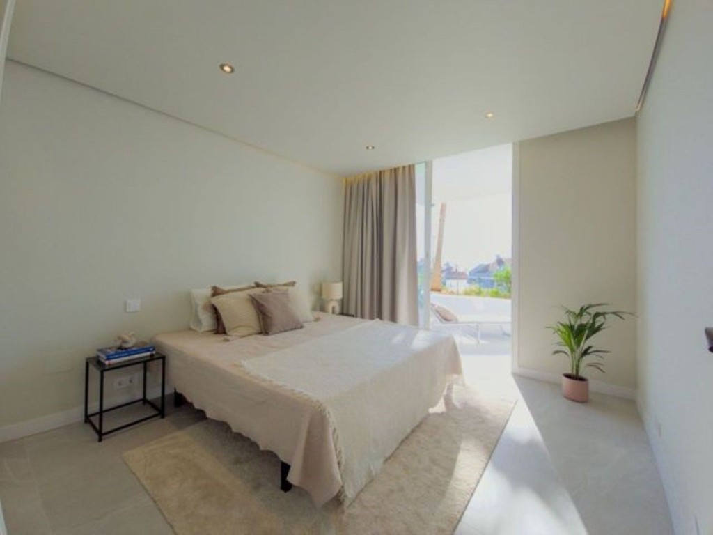 3 Bed, 2 Bath, ApartmentFor Sale, Mijas Costa, Malaga