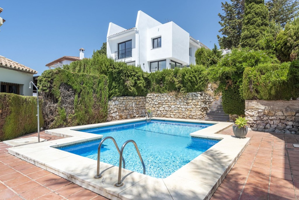 3 Bed, 3 Bath, HouseFor Sale, Marbella, Malaga 3 Bed, 3 Bath, HouseFor Sale, Marbella, Malaga