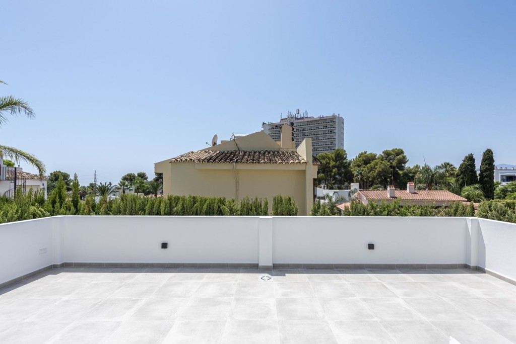 3 Bed, 3 Bath, HouseFor Sale, Marbella, Malaga