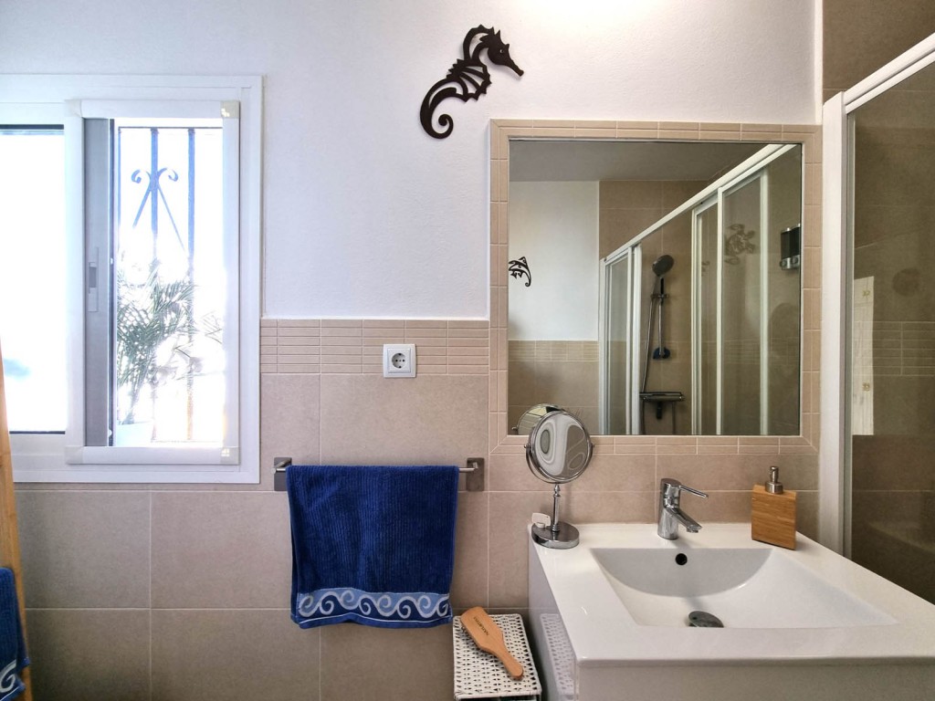 3 Bed, 2 Bath, HouseFor Sale, Calahonda, Malaga