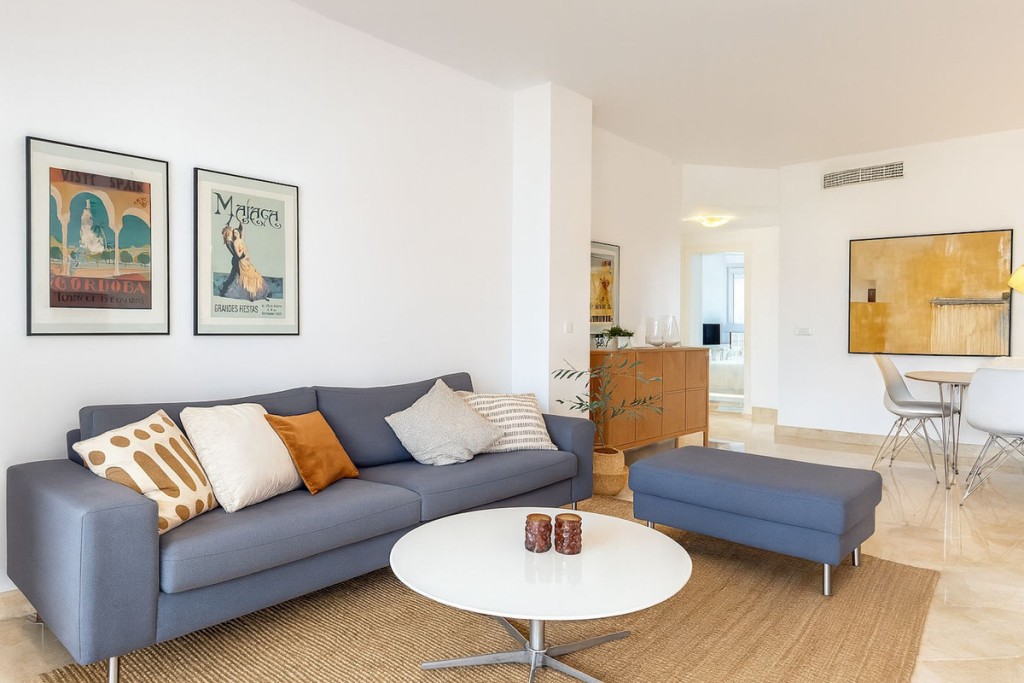 3 Bed, 2 Bath, ApartmentFor Sale, Mijas Costa, Malaga