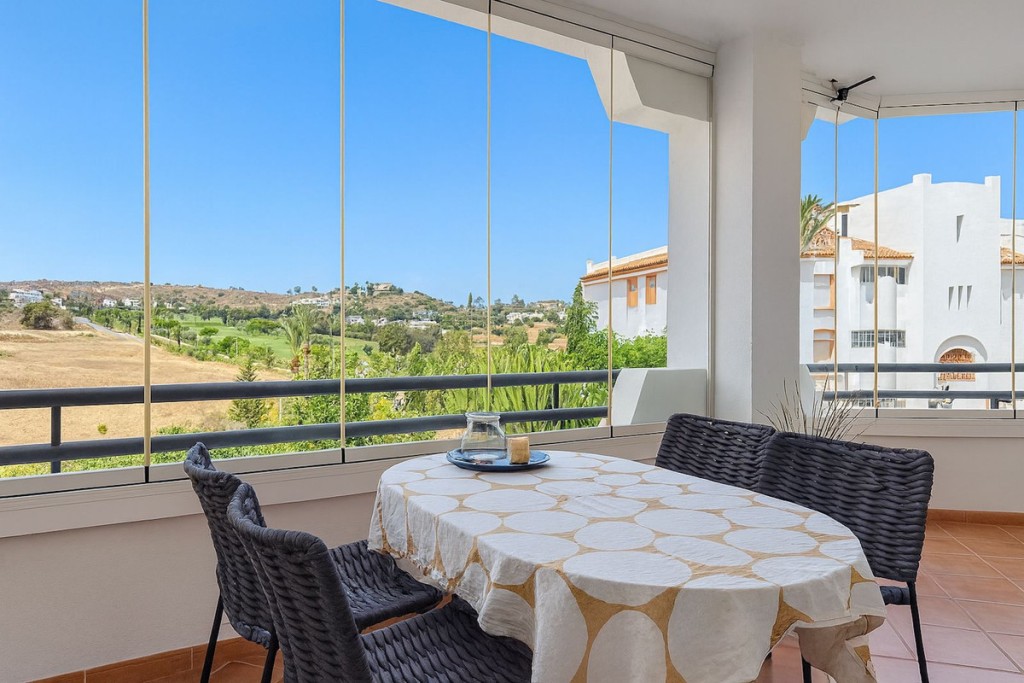 3 Bed, 2 Bath, ApartmentFor Sale, Mijas Costa, Malaga