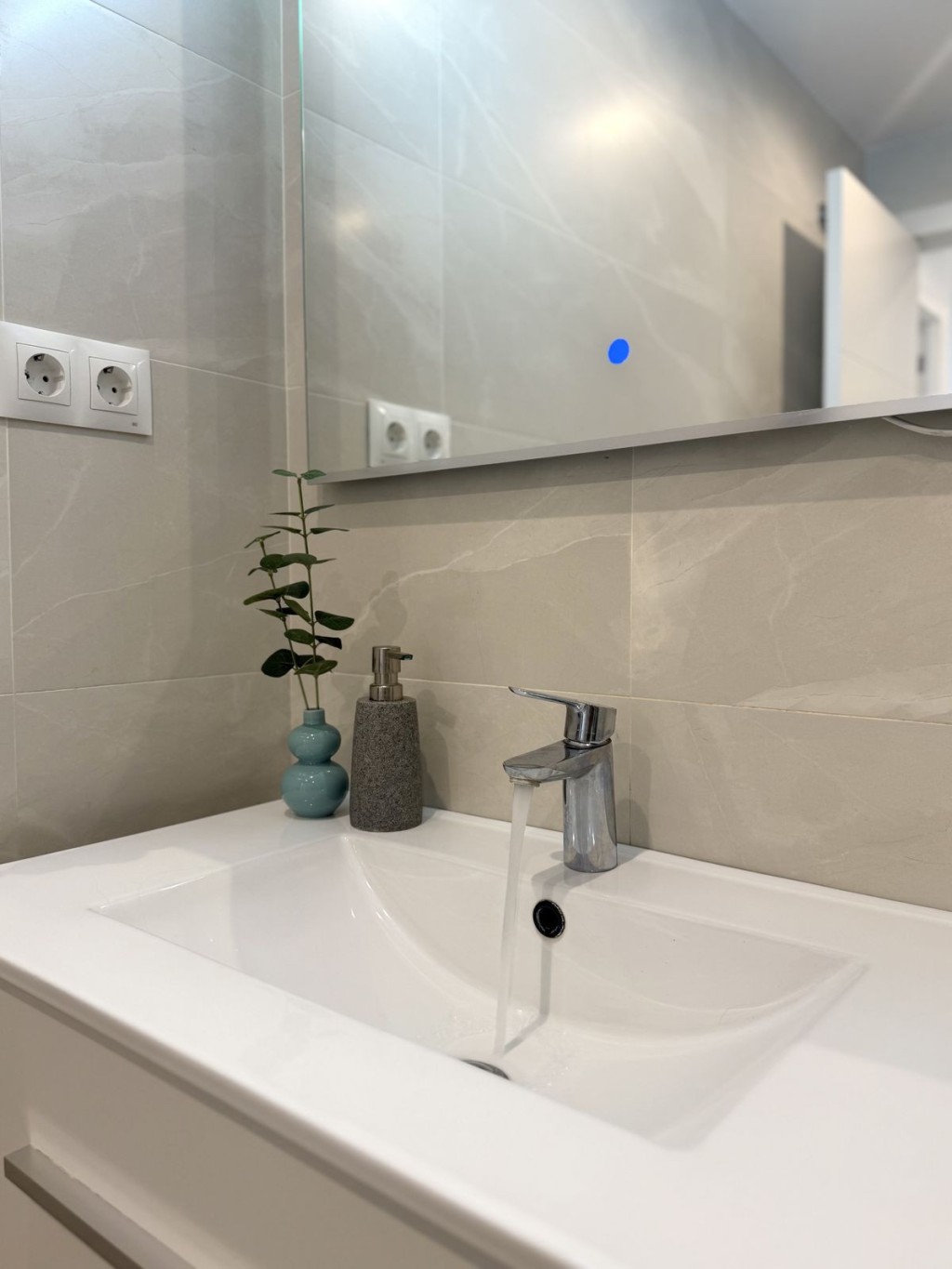 1 Bed, 1 Bath, ApartmentFor Sale, Fuengirola, Malaga