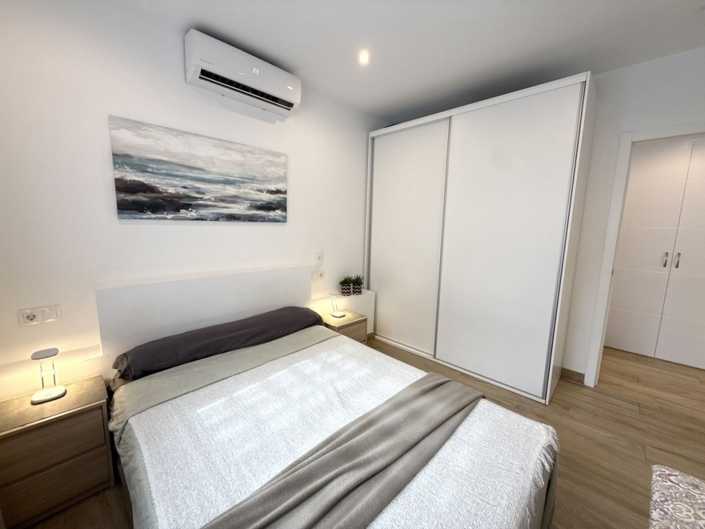 1 Bed, 1 Bath, ApartmentFor Sale, Fuengirola, Malaga