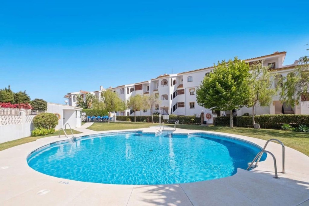 2 Bed, 2 Bath, ApartmentFor Sale, Riviera, Malaga