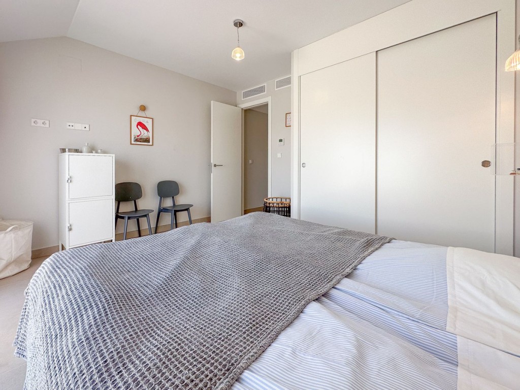 2 Bed, 2 Bath, ApartmentFor Sale, Fuengirola, Malaga