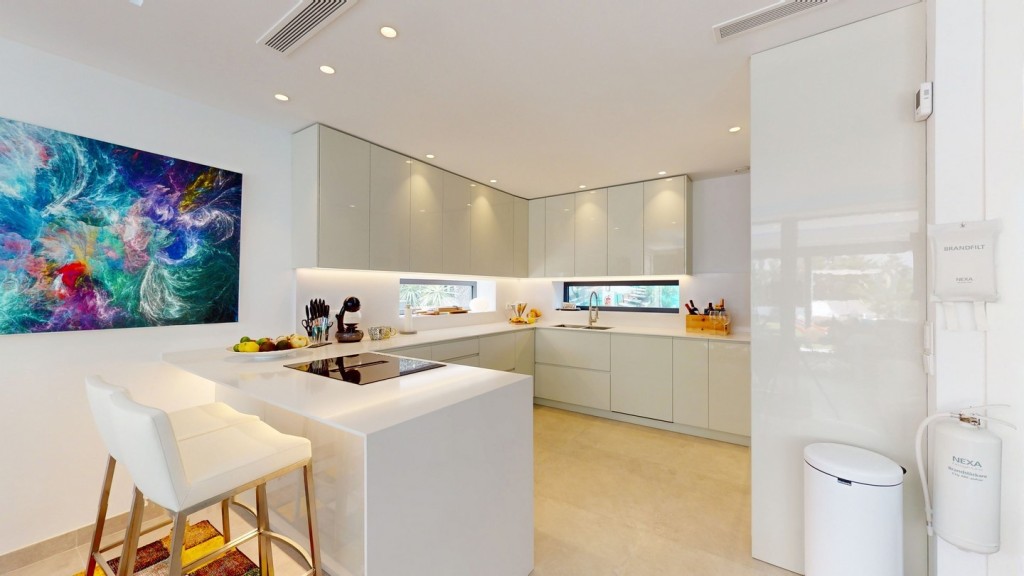 5 Bed, 4 Bath, HouseFor Sale, La Cala de Mijas, Malaga