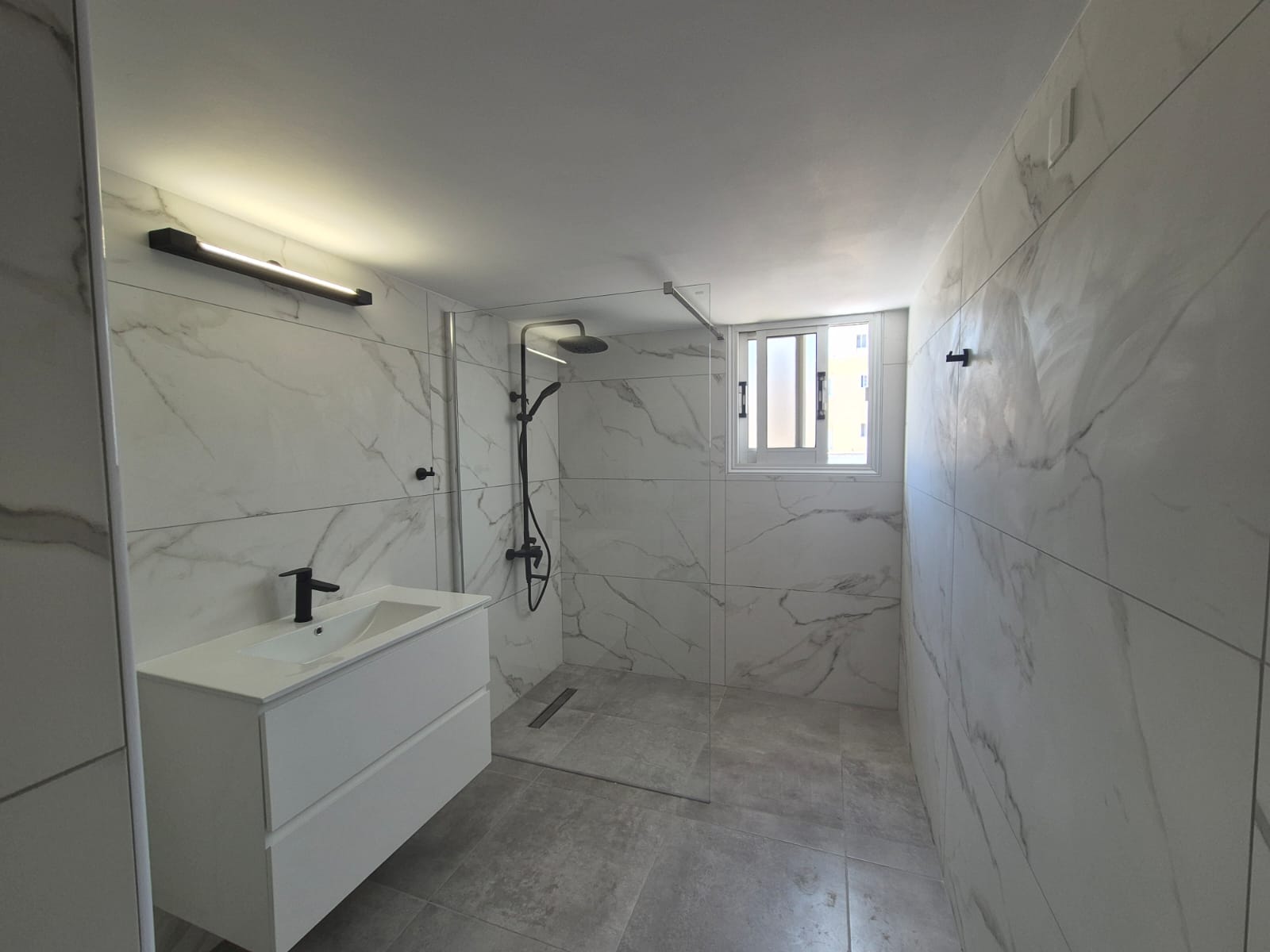 3 Bed, 2 Bath, ApartmentFor Sale, Paphos, Paphos 3 Bed, 2 Bath, ApartmentFor Sale, Paphos, Paphos