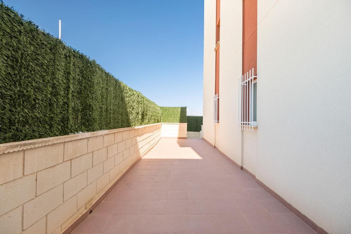 1 Bed, 1 Bath, ApartmentFor Sale, Lomas de Cabo Roig, Alicante