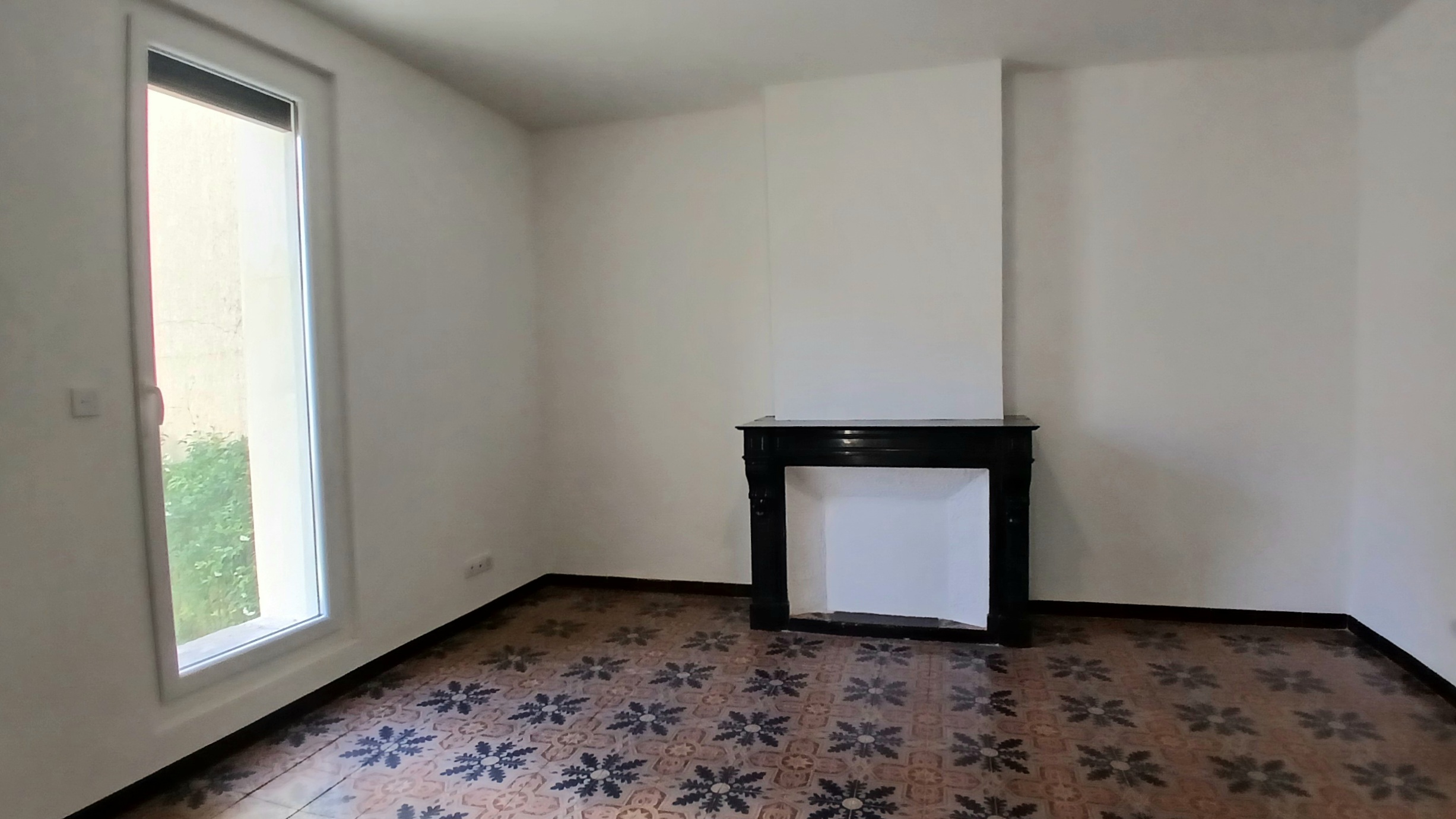 4 Bed, 3 Bath, HouseFor Sale, Magalas, Herault, Languedoc-Roussillon, 34480