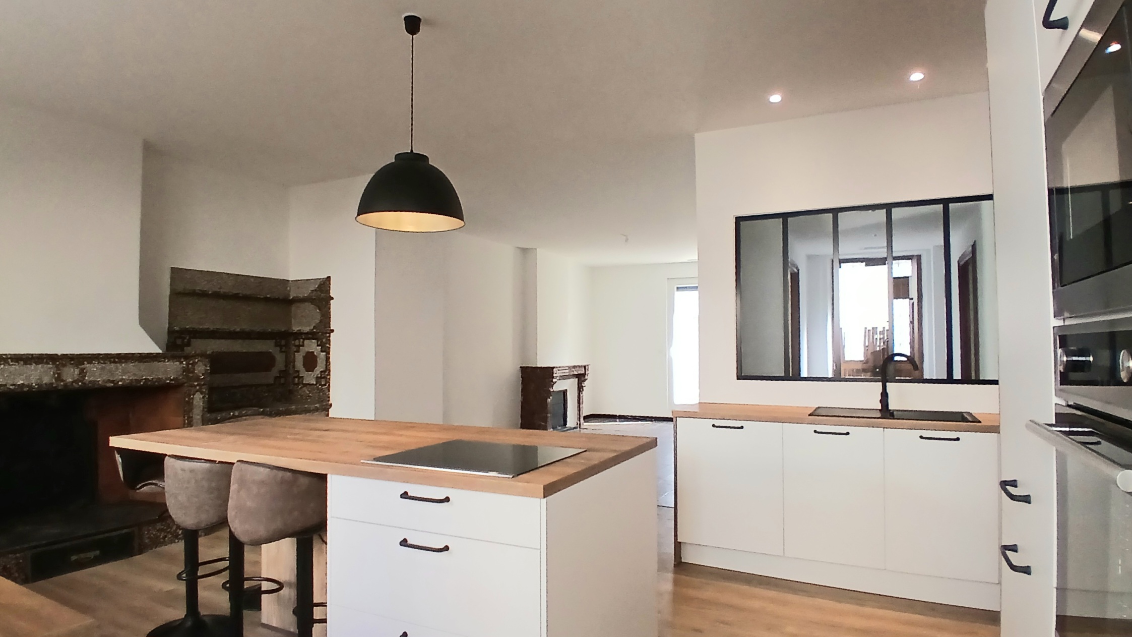 4 Bed, 3 Bath, HouseFor Sale, Magalas, Herault, Languedoc-Roussillon, 34480