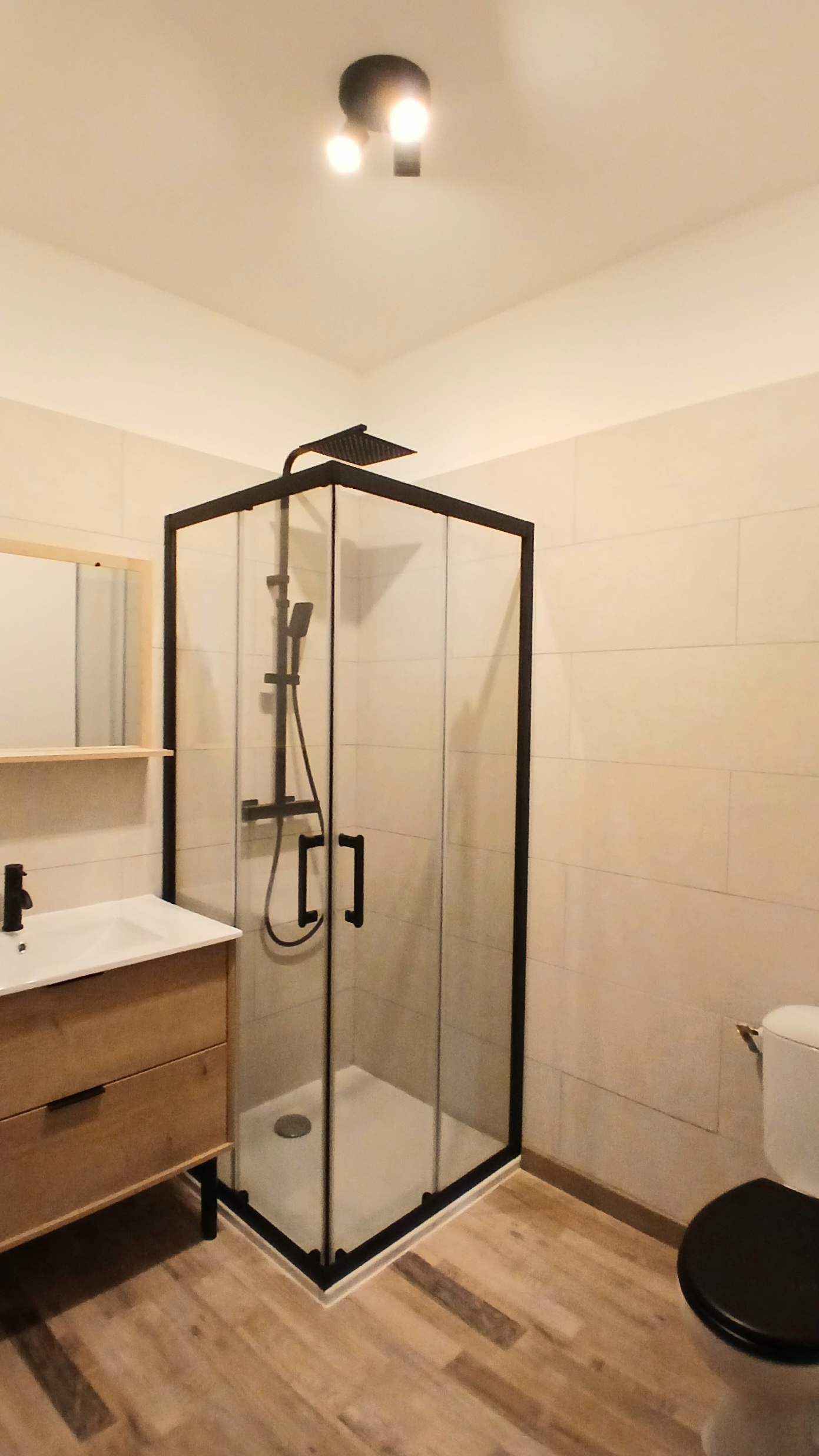 4 Bed, 3 Bath, HouseFor Sale, Magalas, Herault, Languedoc-Roussillon, 34480