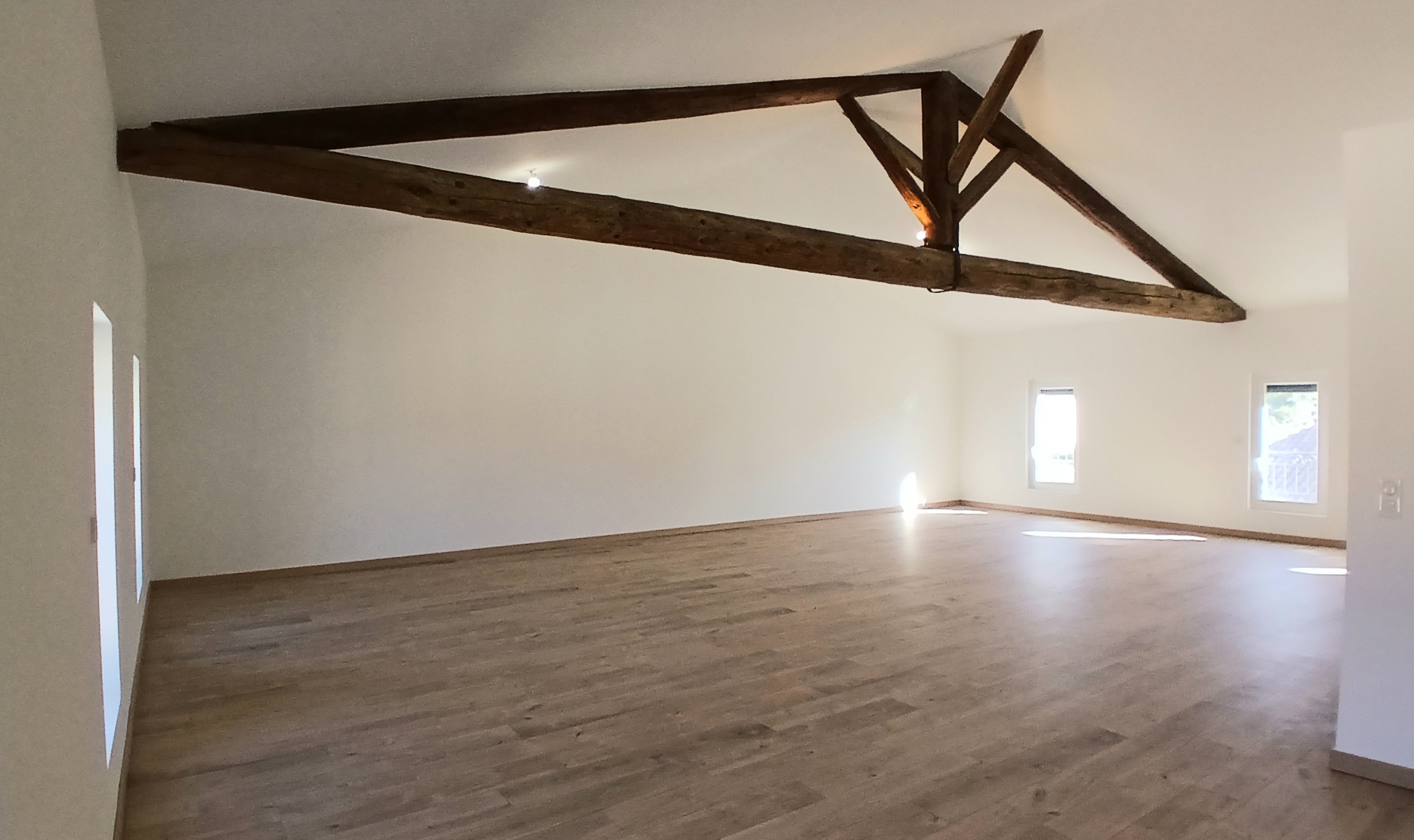 4 Bed, 3 Bath, HouseFor Sale, Magalas, Herault, Languedoc-Roussillon, 34480