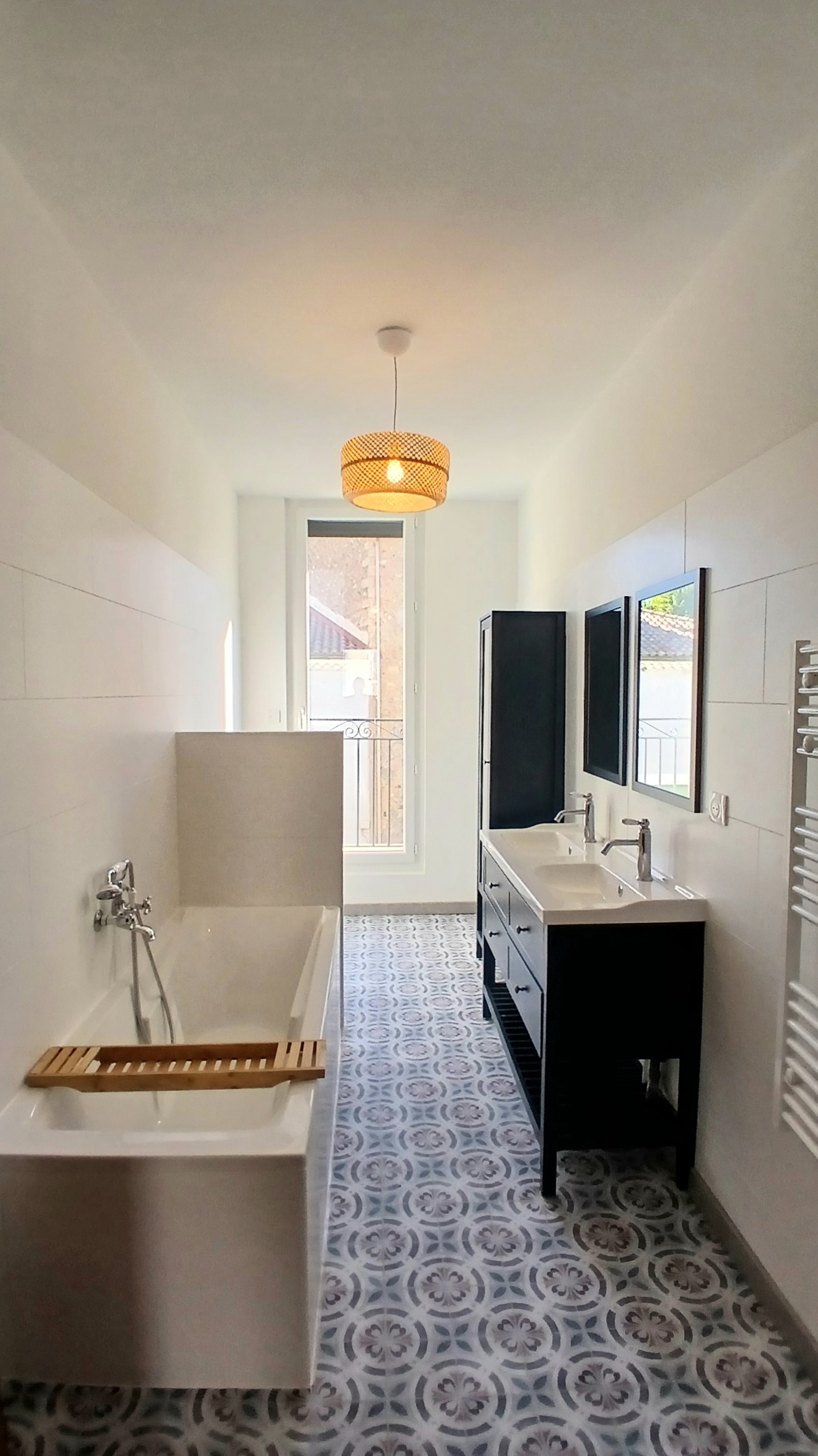 4 Bed, 3 Bath, HouseFor Sale, Magalas, Herault, Languedoc-Roussillon, 34480