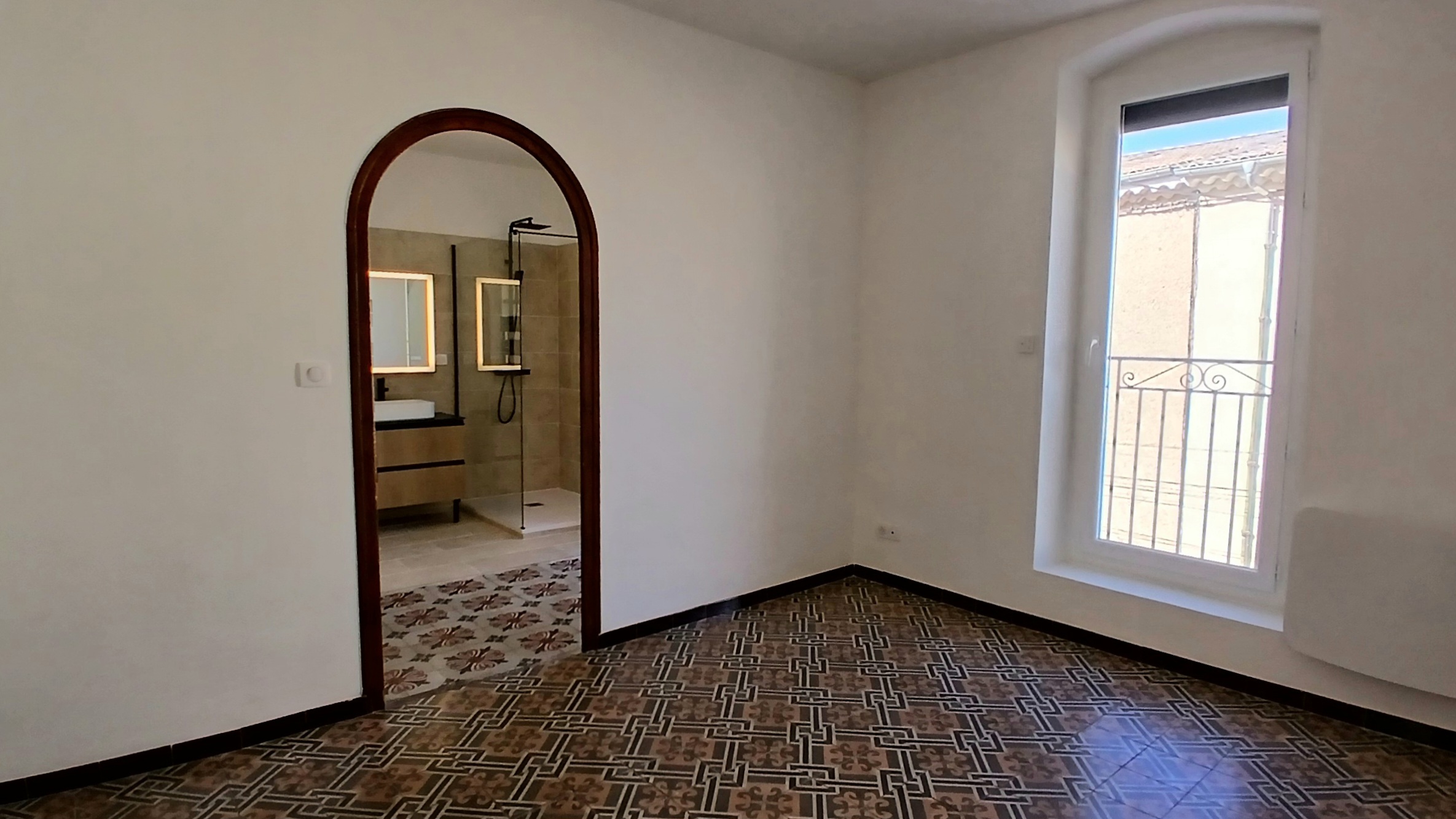 4 Bed, 3 Bath, HouseFor Sale, Magalas, Herault, Languedoc-Roussillon, 34480