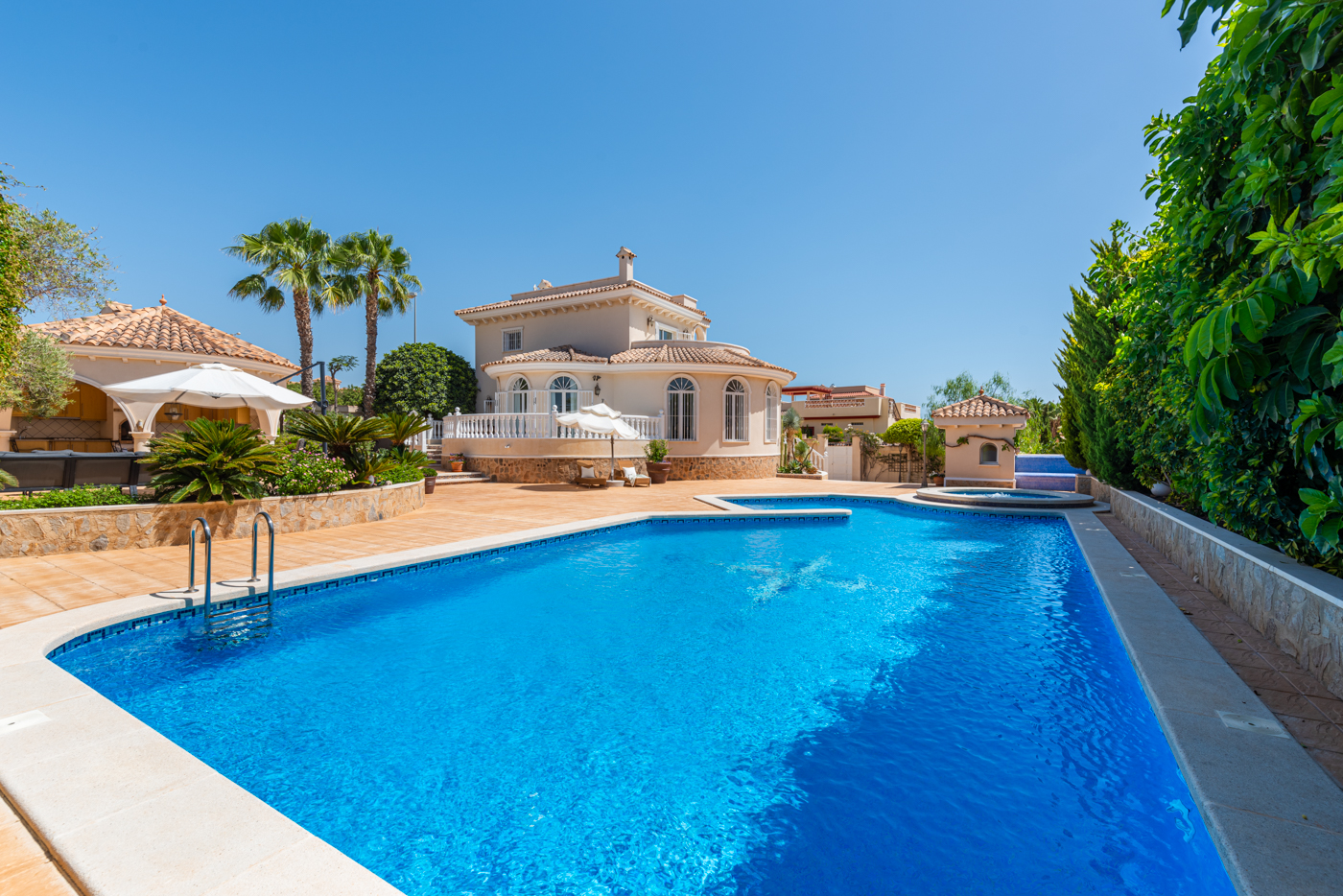 4 Bed, 5 Bath, HouseFor Sale, Ciudad Quesada - Rojales, Alicante