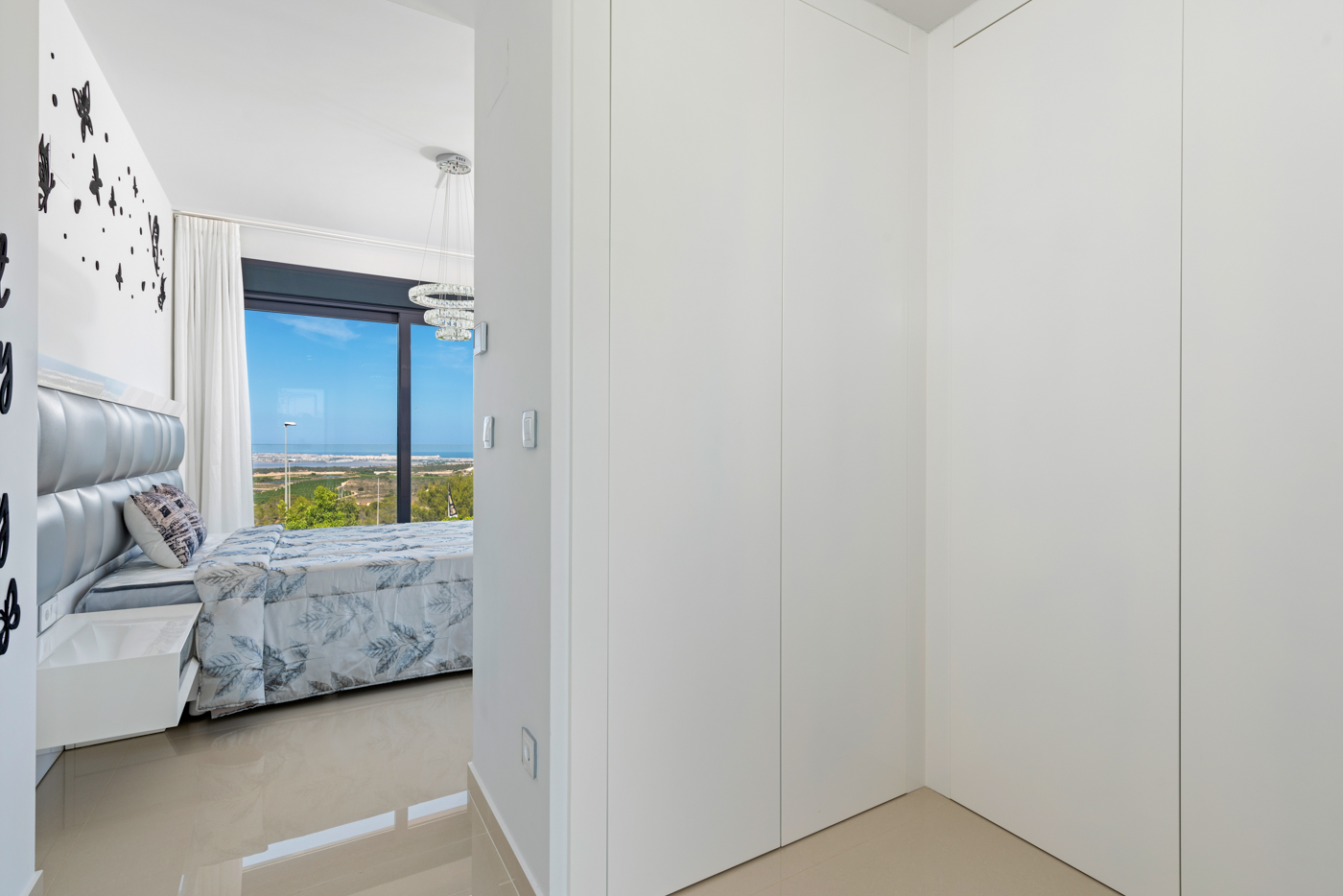 5 Bed, 4 Bath, HouseFor Sale, San Miguel de Salinas, Alicante