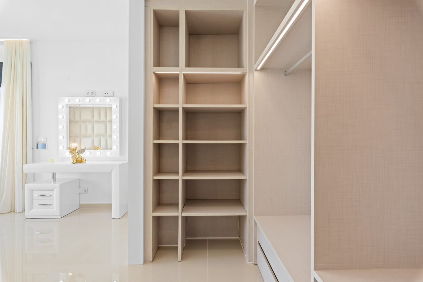 5 Bed, 4 Bath, HouseFor Sale, San Miguel de Salinas, Alicante